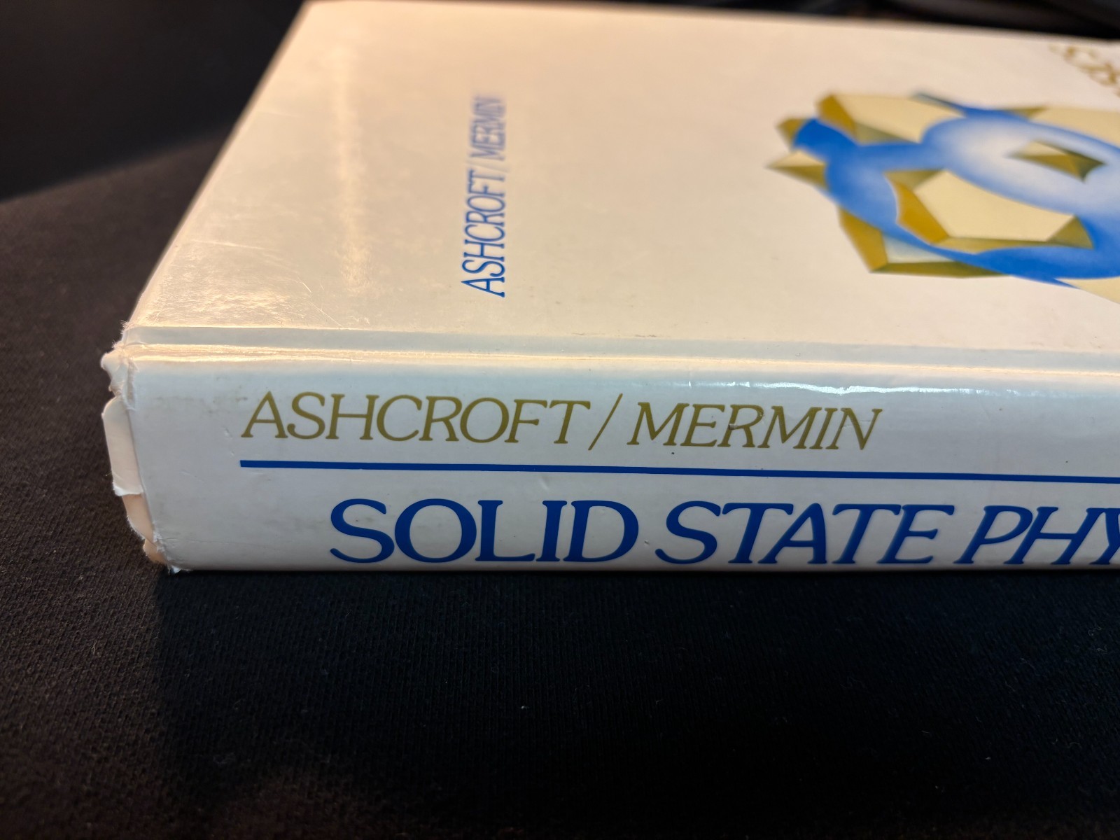 Solid State Physics by Ashcroft and Mermin (1976, Hardcover)