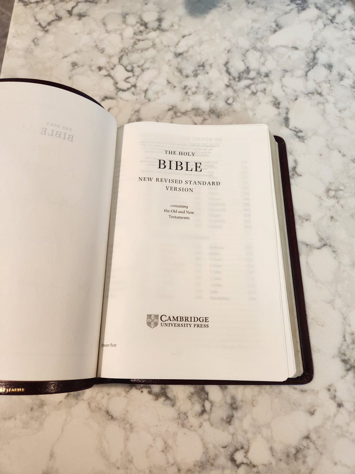 Holy Bible NRSV Minster Text Edition Dark Red Bonded Leather Burgundy Cambridge