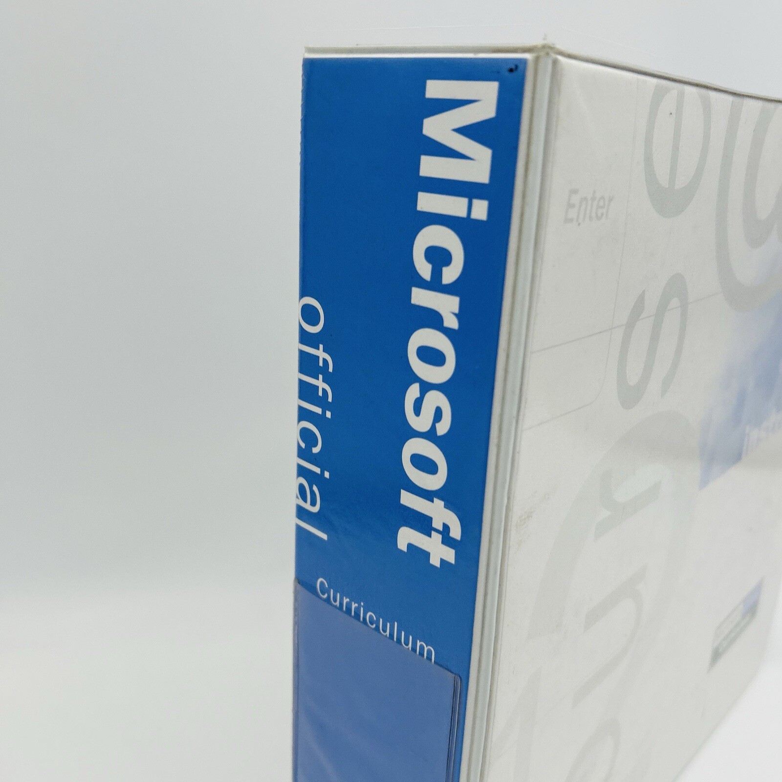 Microsoft Binder Official Curriculum Windows 2000 Course *Employee Owned*