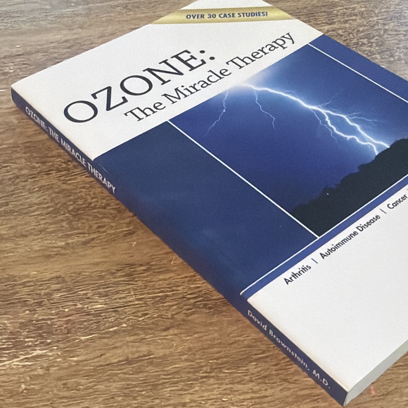 VGC!! Ozone: the Miracle Therapy by David Brownstein (2016, Trade Paperback)