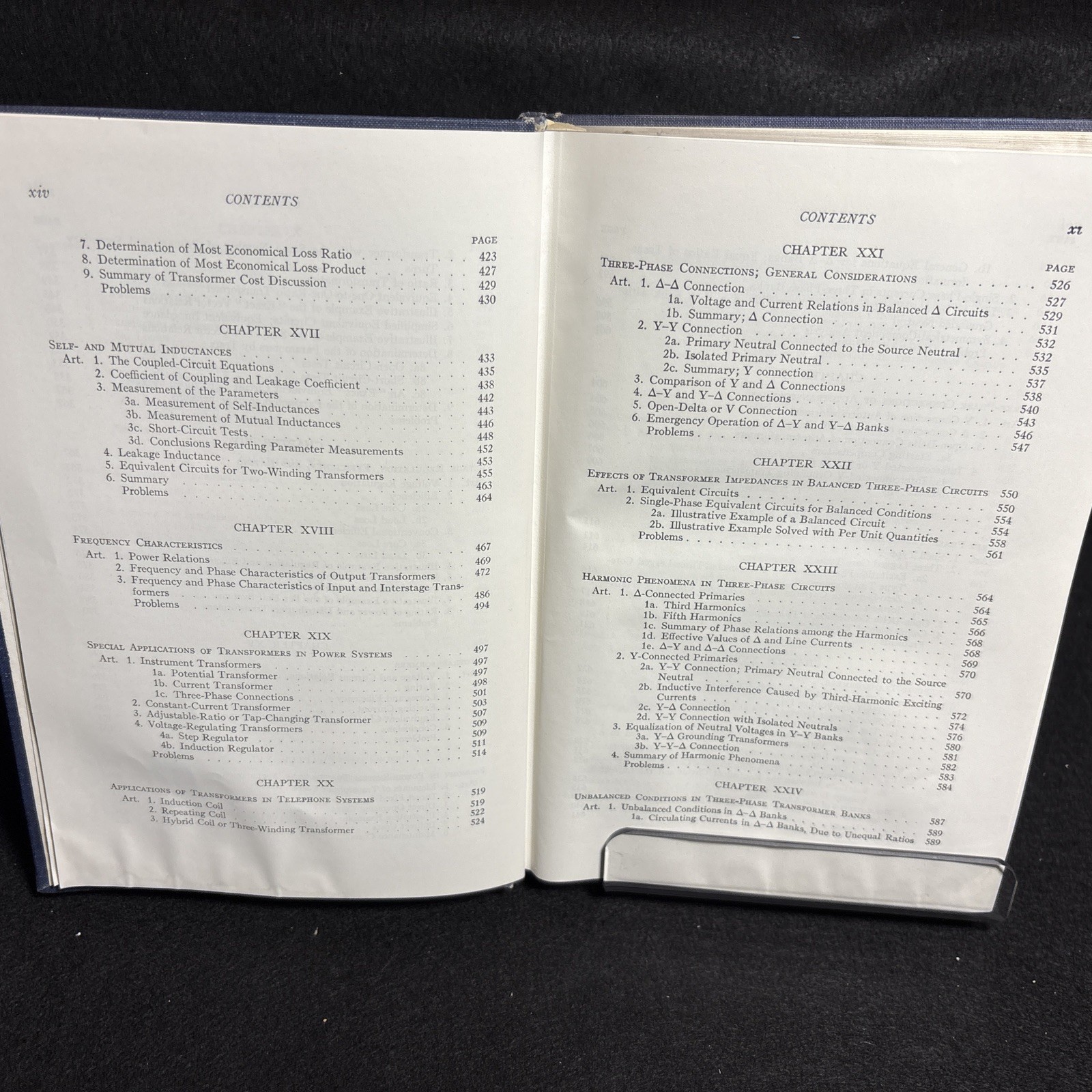 Magnetic Circuits and Transformers by Staff of MIT 1958