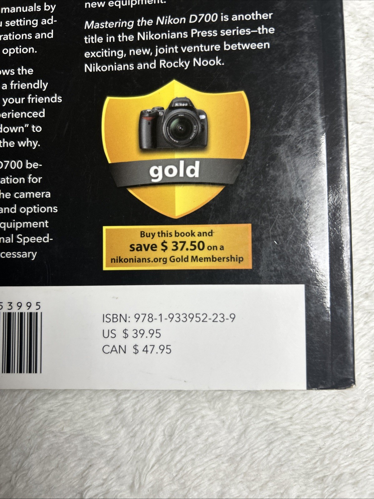 Mastering the Nikon D700 by Johnson, James GOOD Some creased pages
