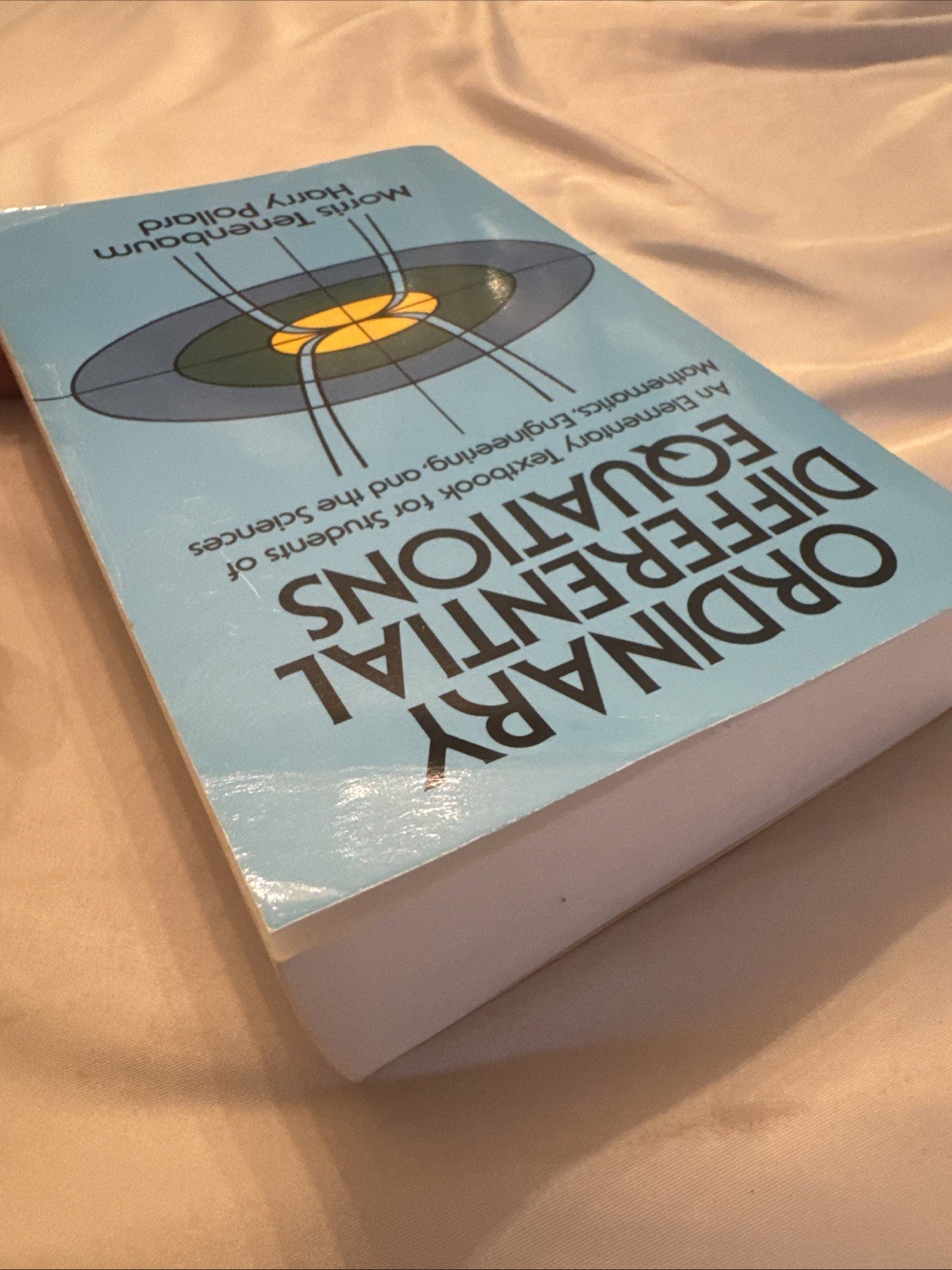 Ordinary Differential Equations (Dover Books on Mathematics) – VERY GOOD