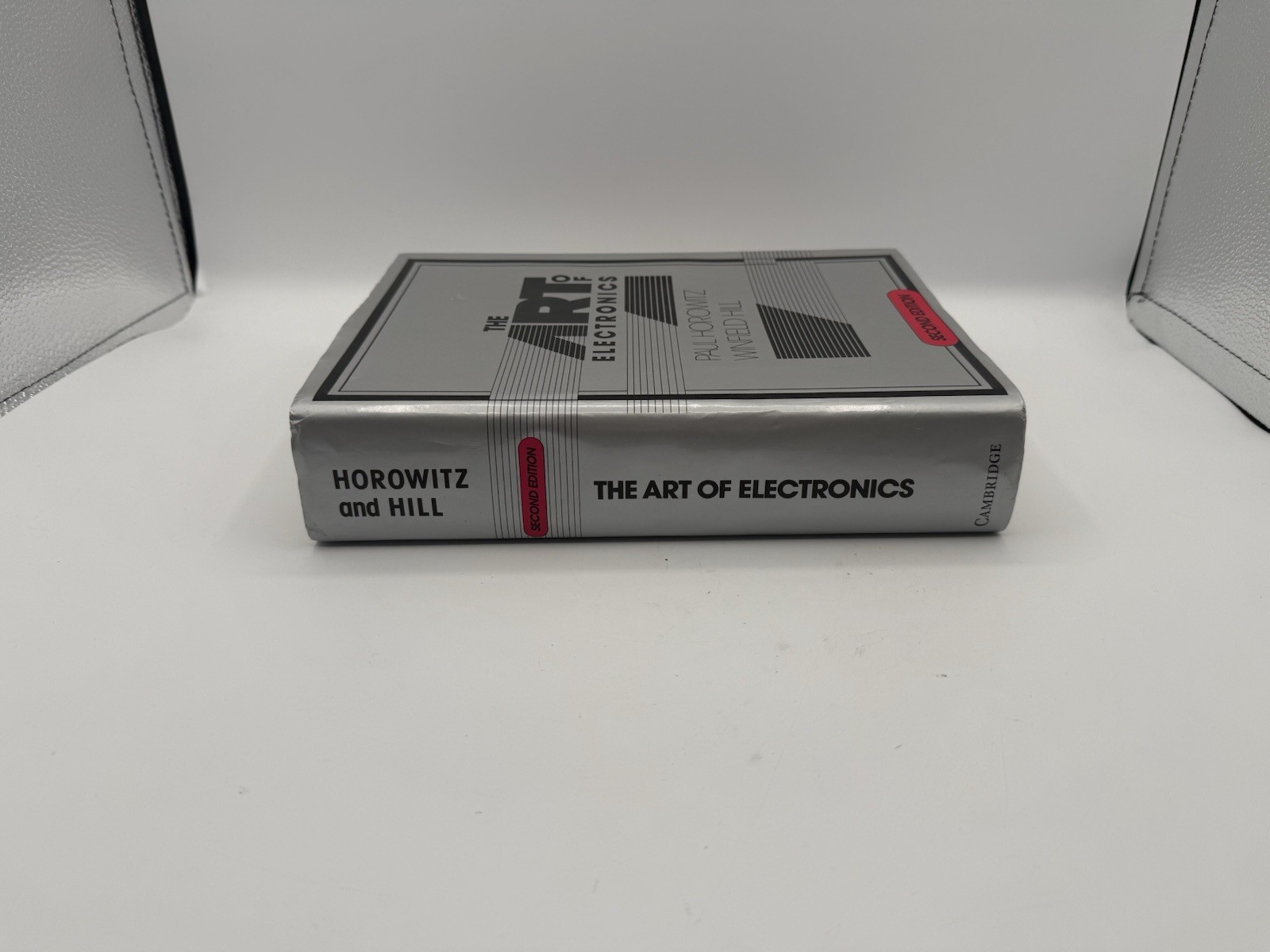 The Art of Electronics Horowitz Hill 2nd Edition 1989 Hardcover Cambridge Univ