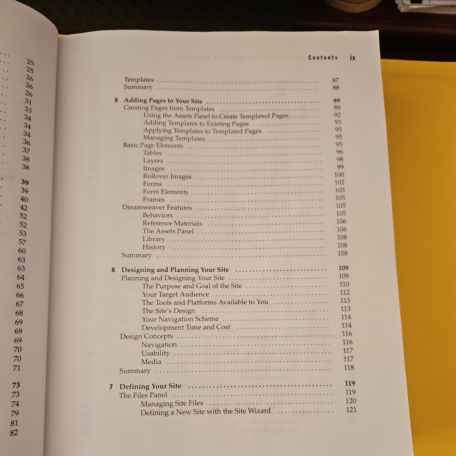 Osborne Complete Reference Ser.: Dreamweaver MX 2004: the Complete Reference,…