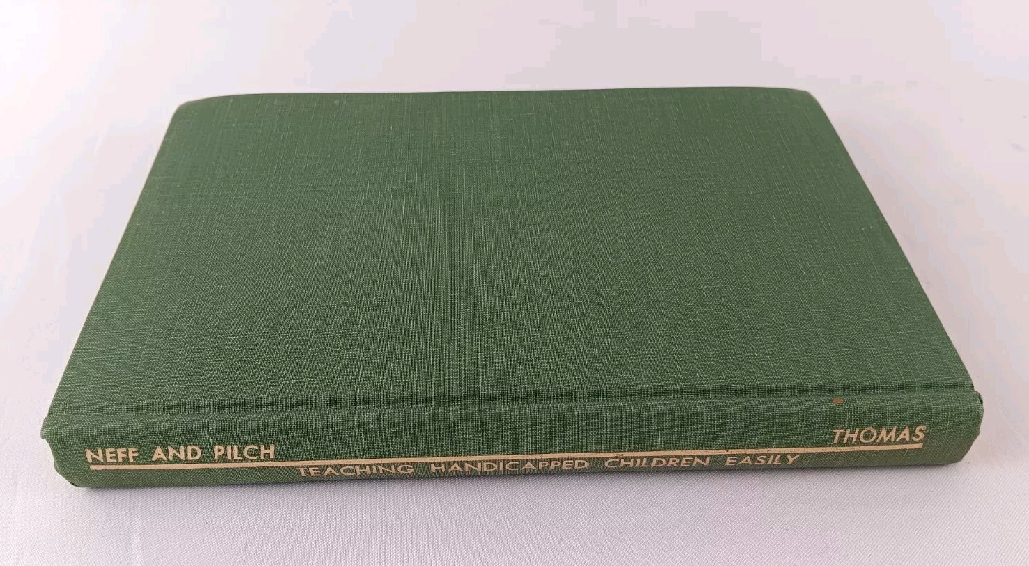 Teaching Handicapped Children Easily Herbert Neff 1976