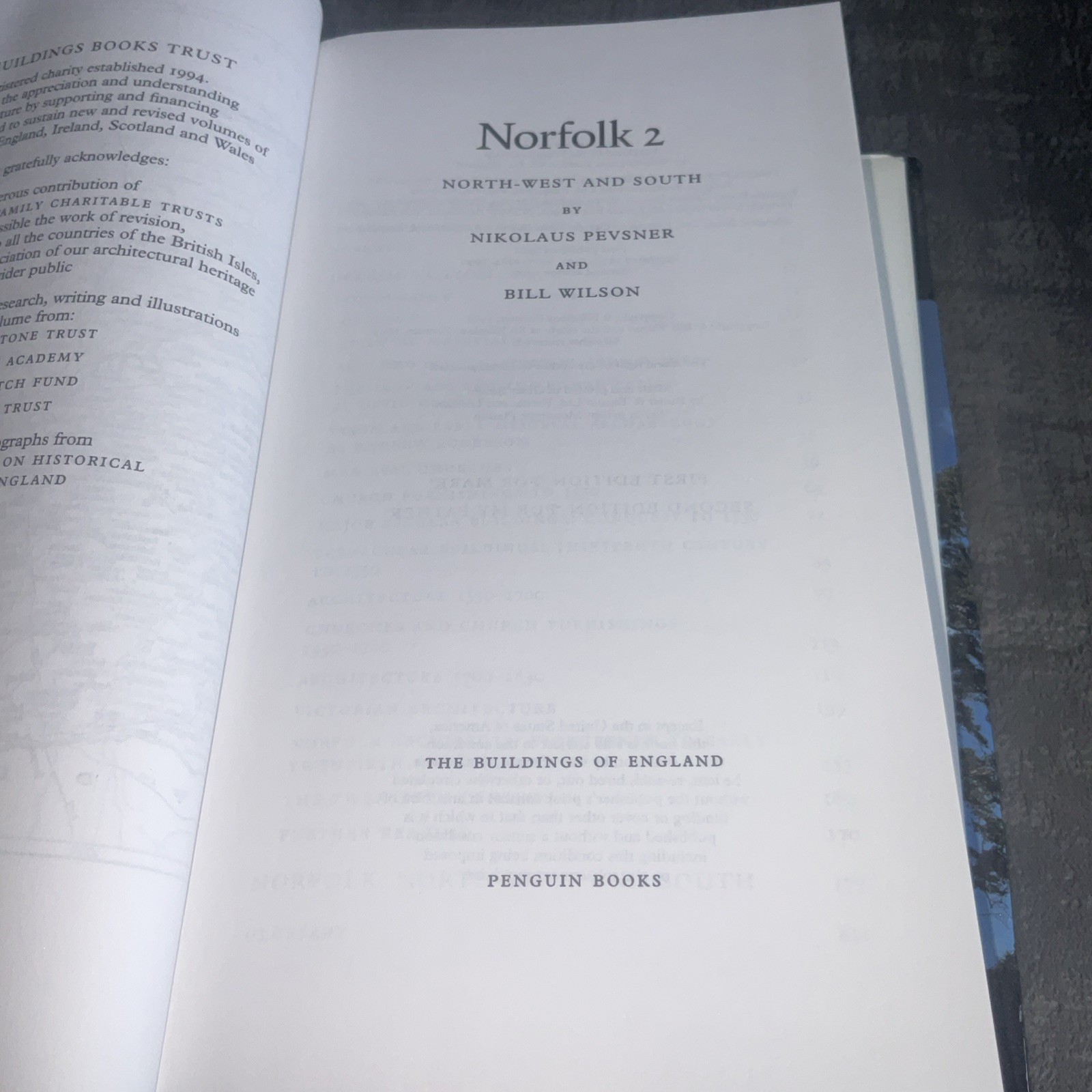 The Buildings Of England Norfolk 2 North-West & South DJ HB 1999 Bill Wilson