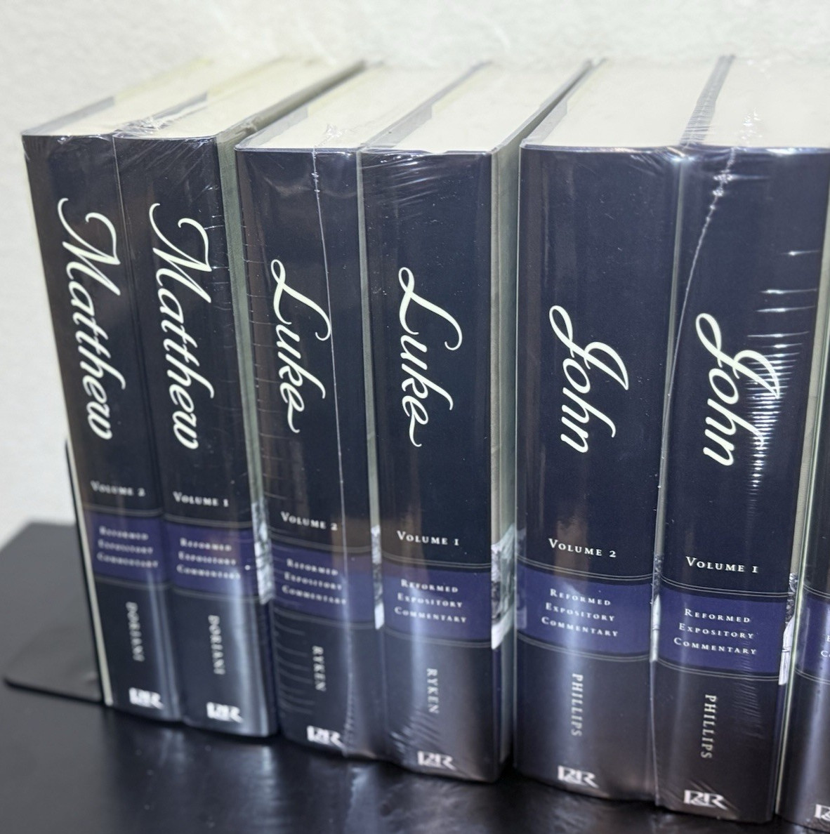 **New In ShrinkWrap** Reformed Expository Commentary – New Testament Individual
