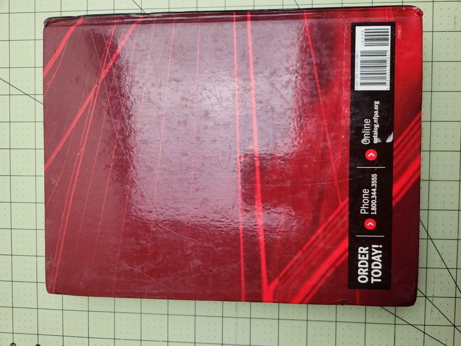 NFPA 70 National Electrical Code Handbook 2017 Edition Hardcover NEC USA Stock.