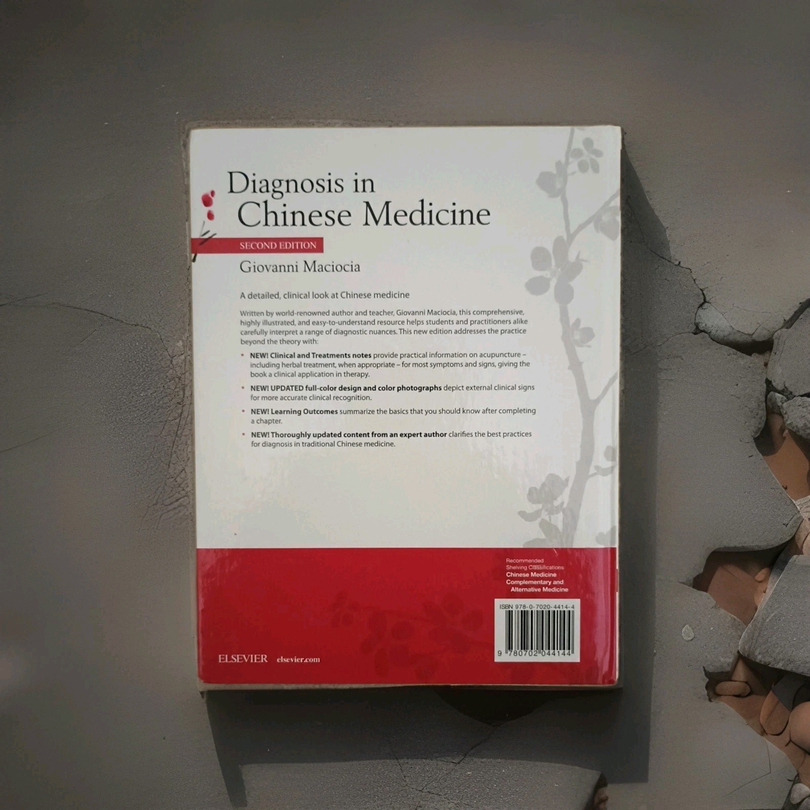 Diagnosis in Chinese Medicine: A Comprehensive Guide by Giovanni Maciocia 2 Ed