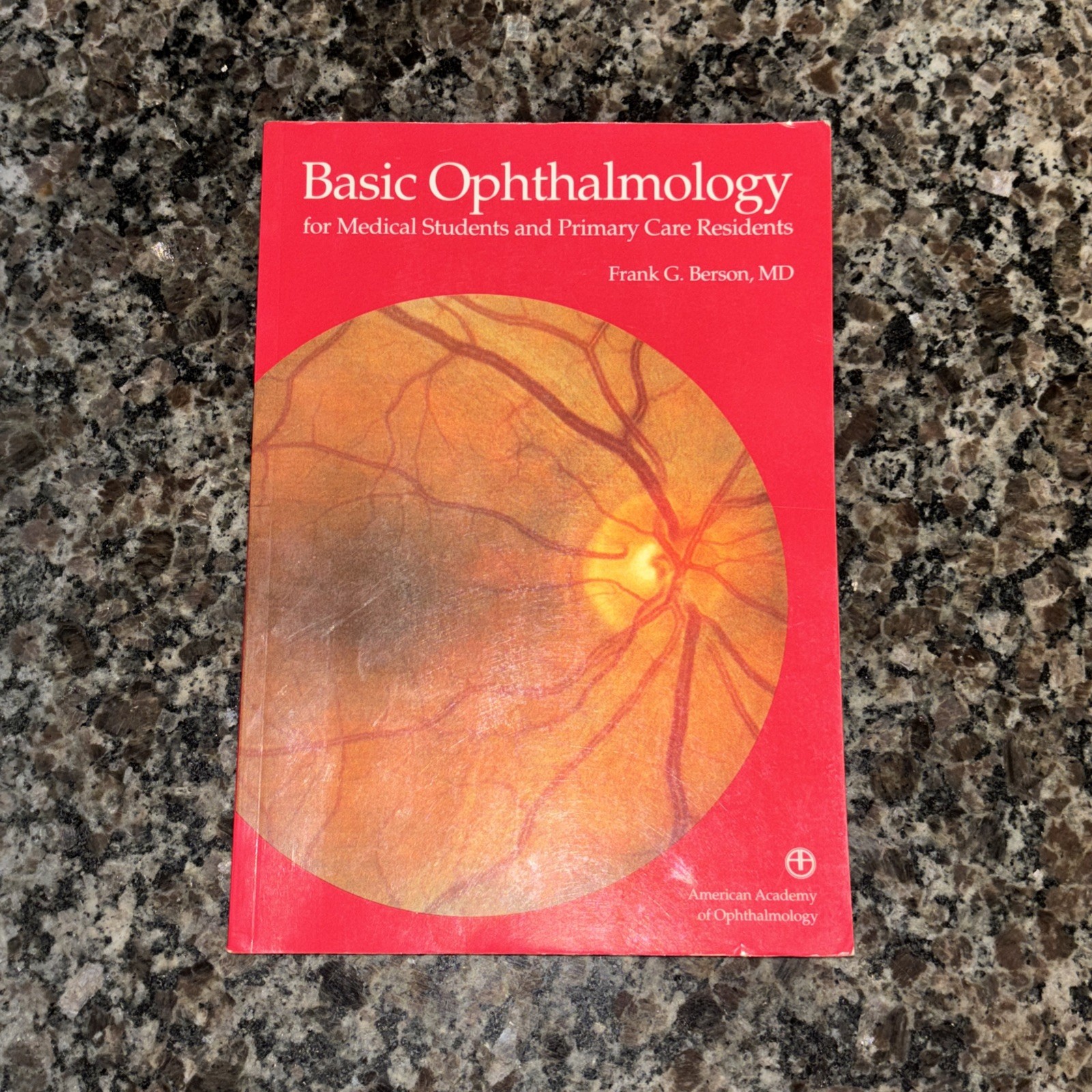 Basic Ophthalmology for Medical Students and Primary Care Residents