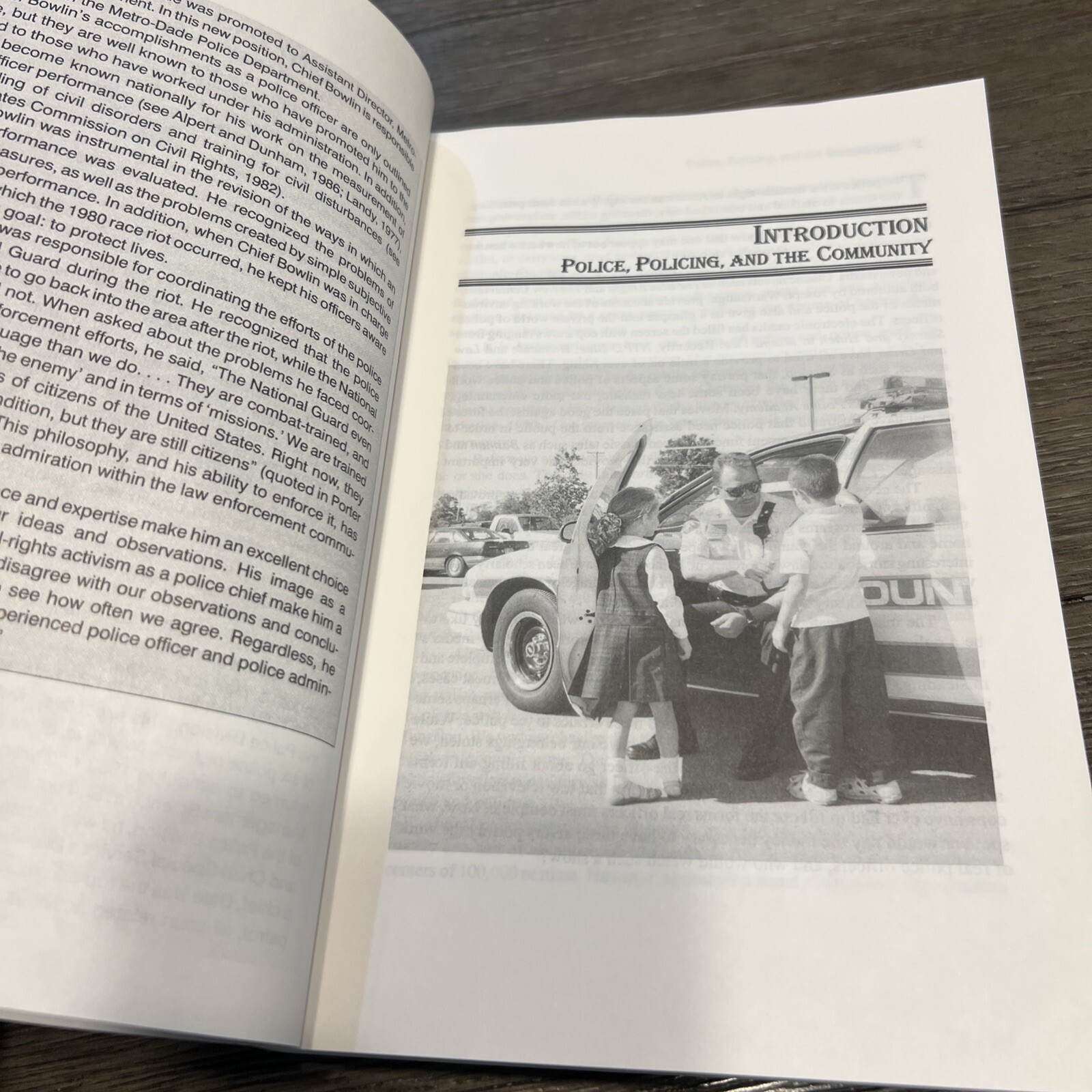 POLICING URBAN AMERICA By Geoffrey P. Alpert & Roger G. Dunham **GOOD**