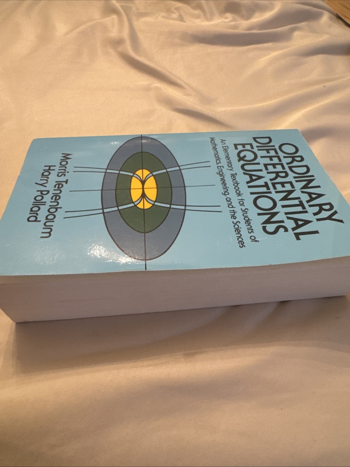 Ordinary Differential Equations (Dover Books on Mathematics) – VERY GOOD
