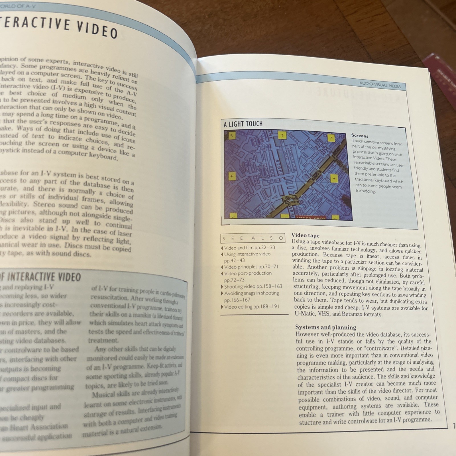 Mobius International Book Ser.: Audio-Visual Handbook by Howard Timms and…