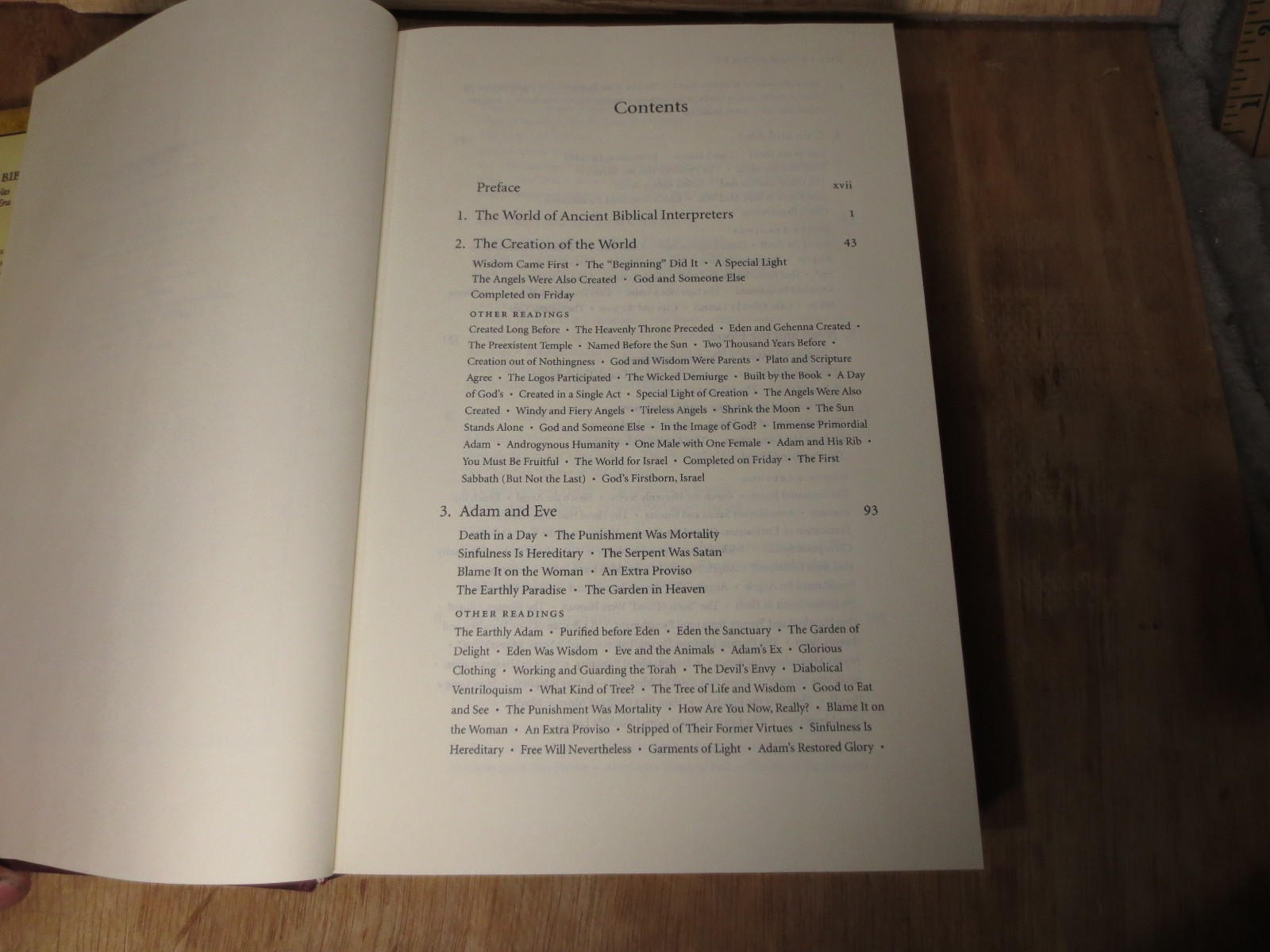 Traditions of the Bible : A Guide to the Bible As It Was at the Start 1998