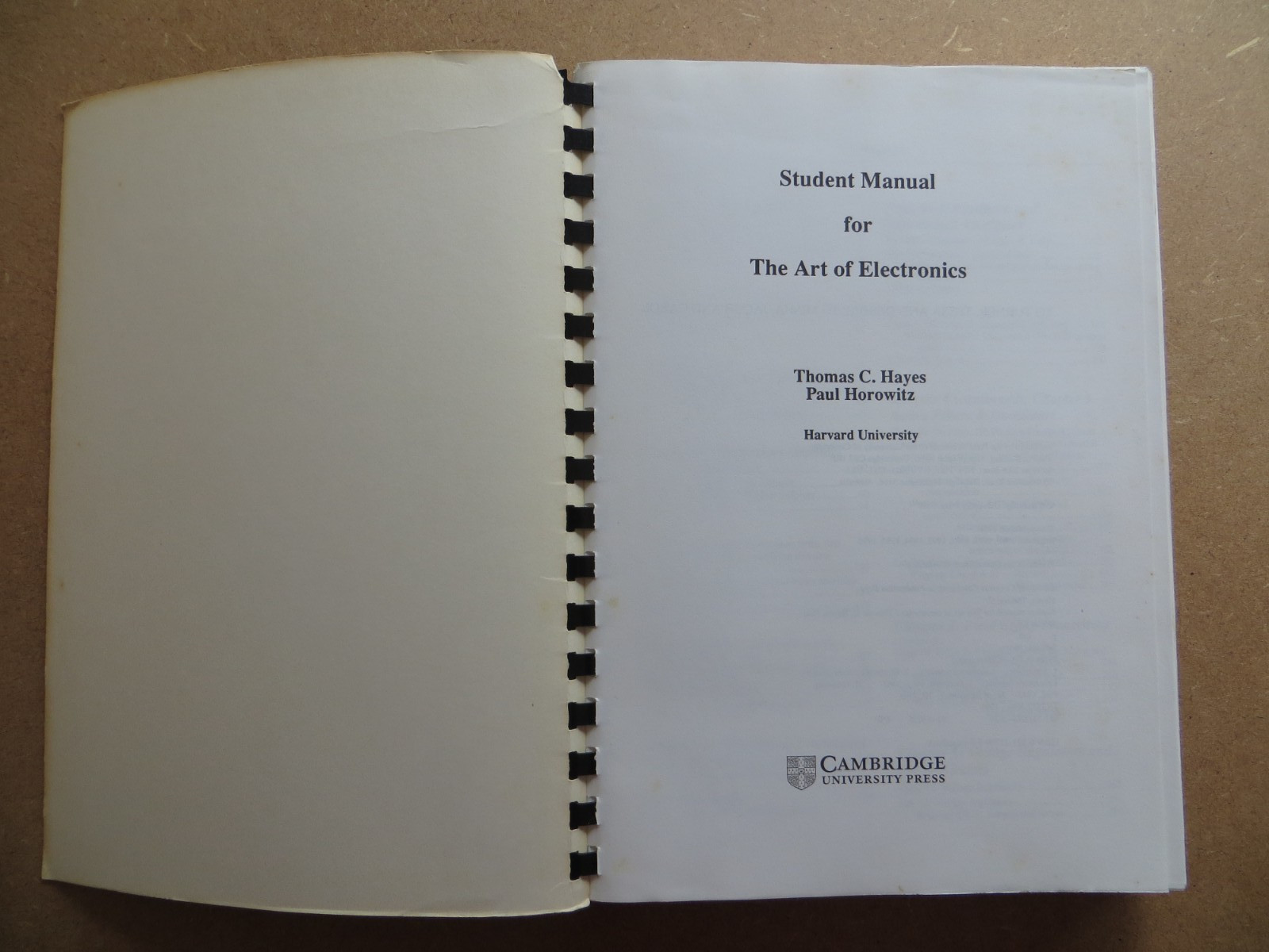 The Art of Electronics Student Manual by Hayes, Thomas C. Paperback Book