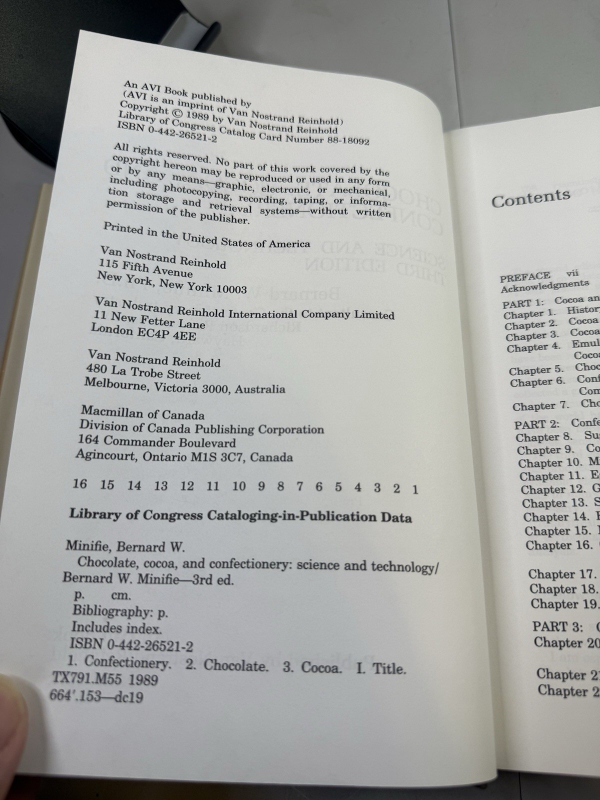 Chocolate, Cocoa and Confectionery: Science and Technology by Bernard Minifie