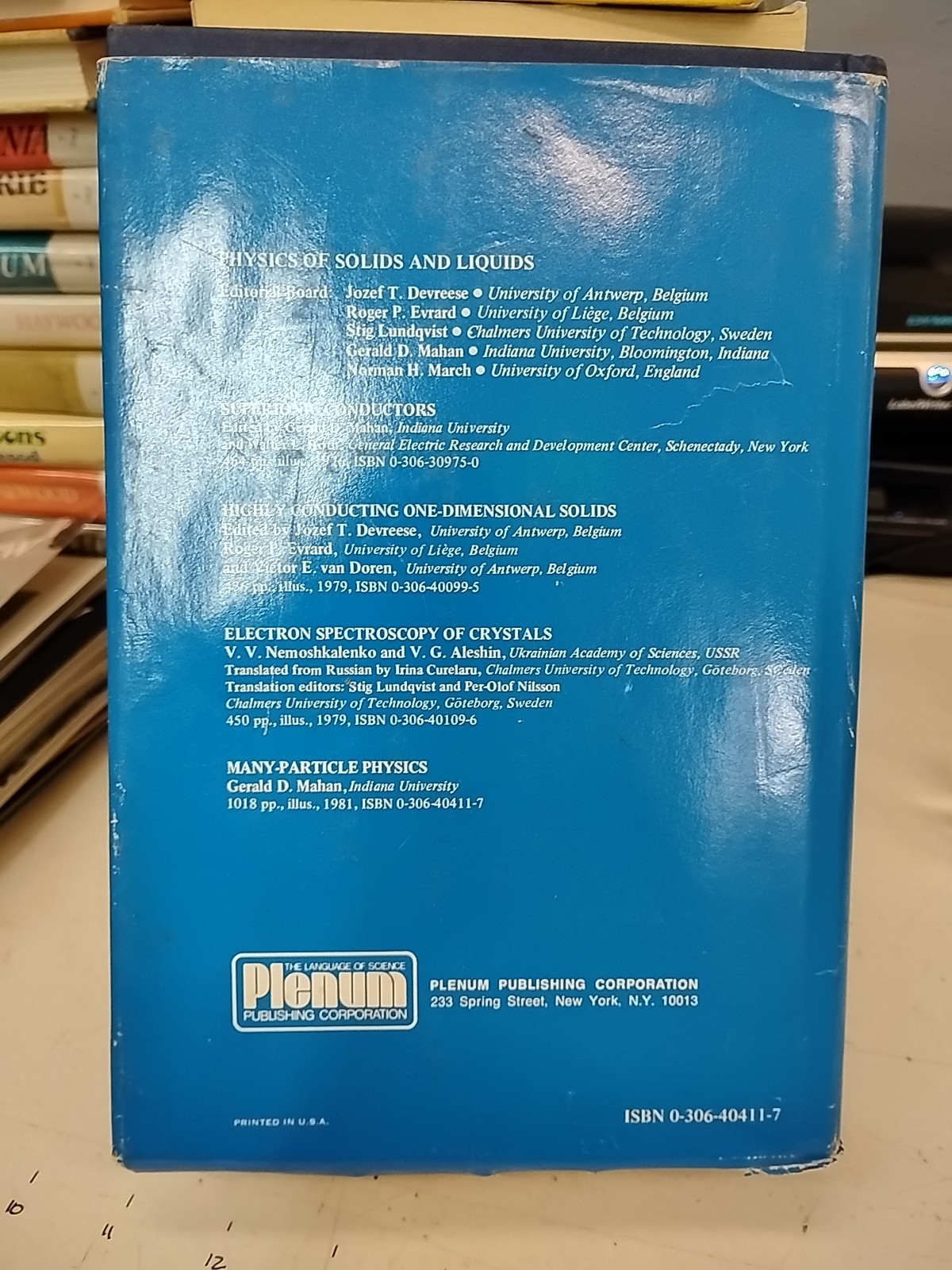 Many-Particle Physics by Gerald D. Mahan Blue Hardcover