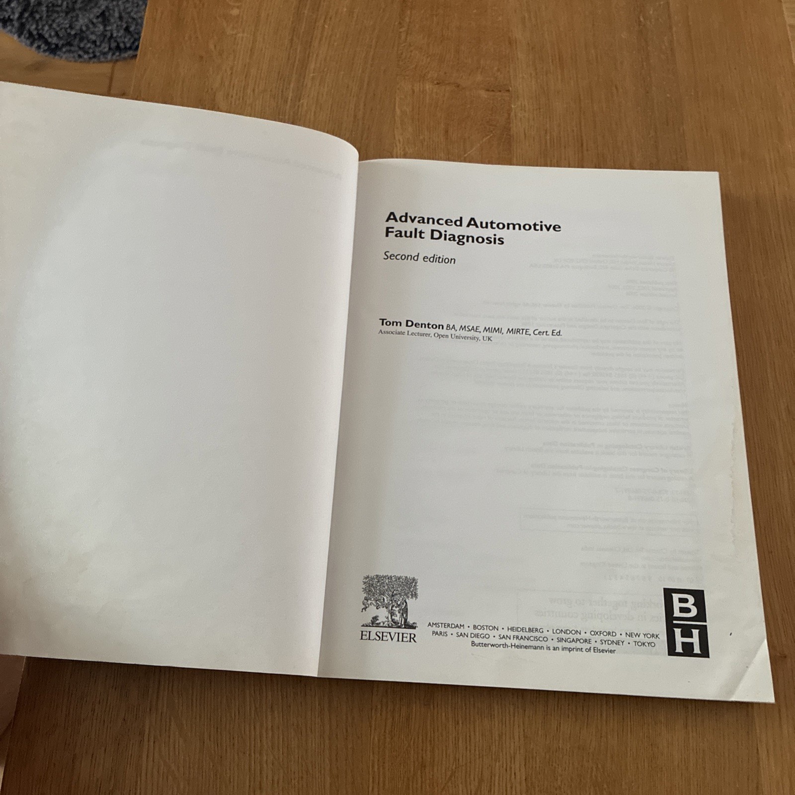 Advanced Automotive Fault Diagnosis – Tom Denton