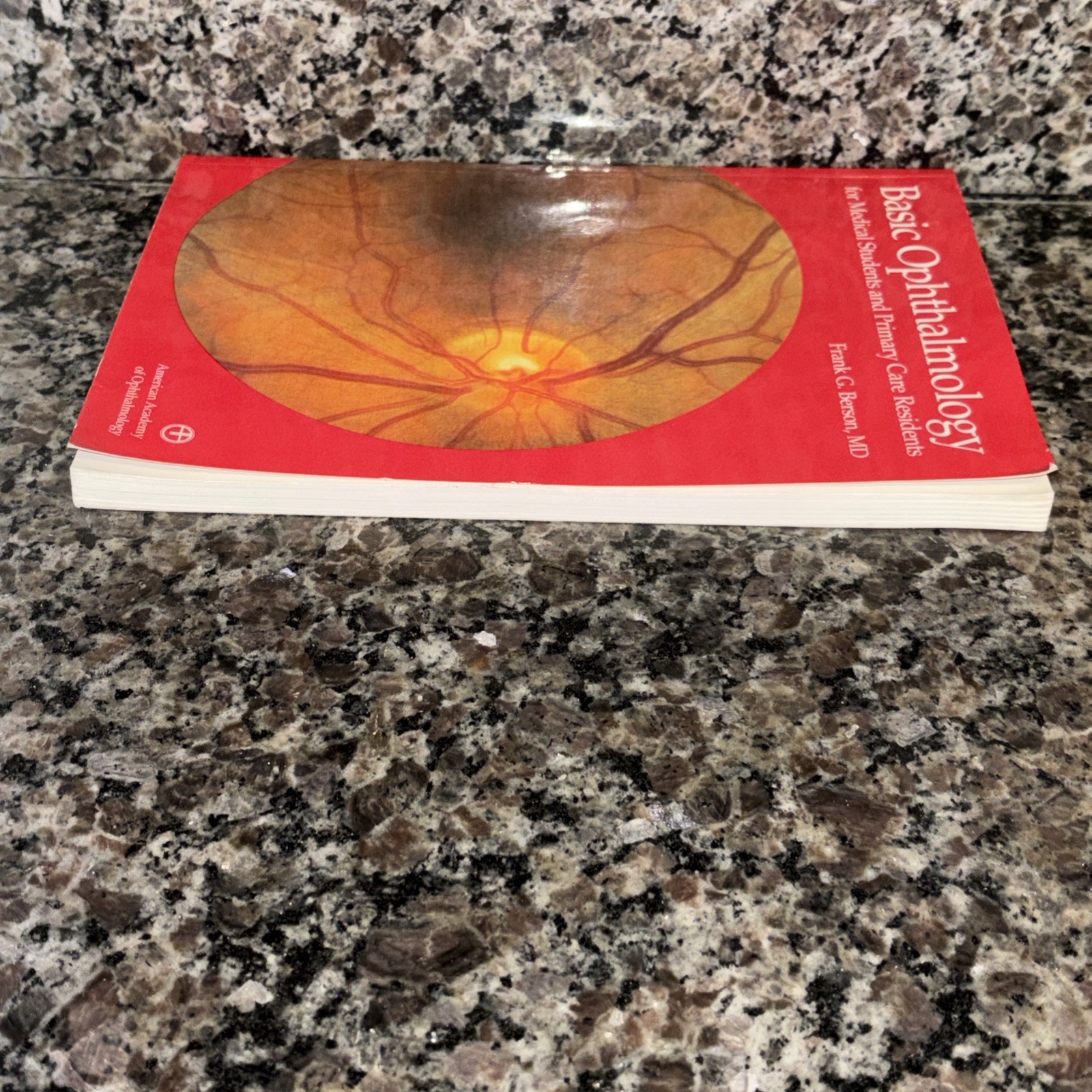 Basic Ophthalmology for Medical Students and Primary Care Residents