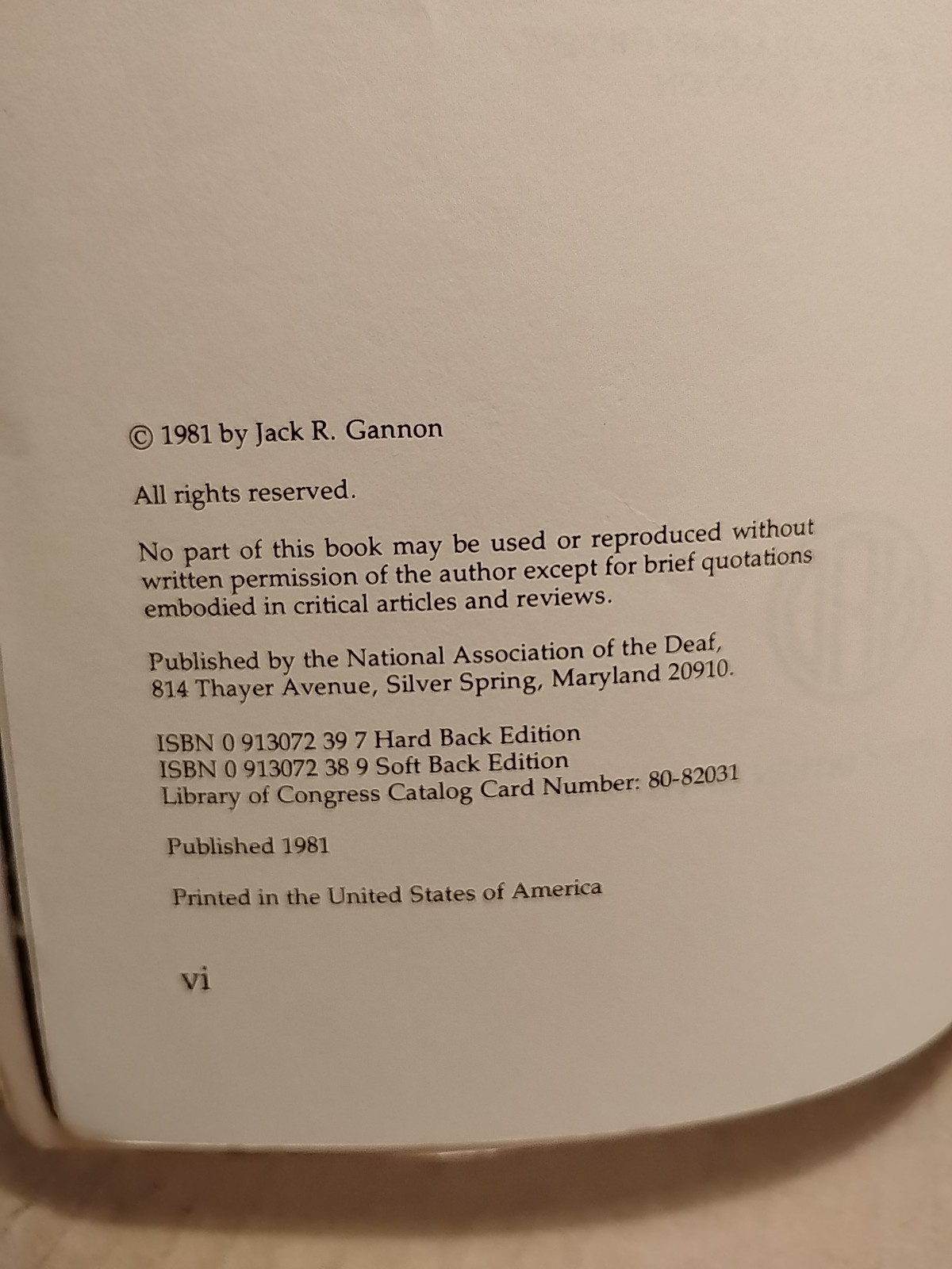 Deaf Heritage : Narrative History of Deaf America by Jack R. Gannon – 1981 – PB