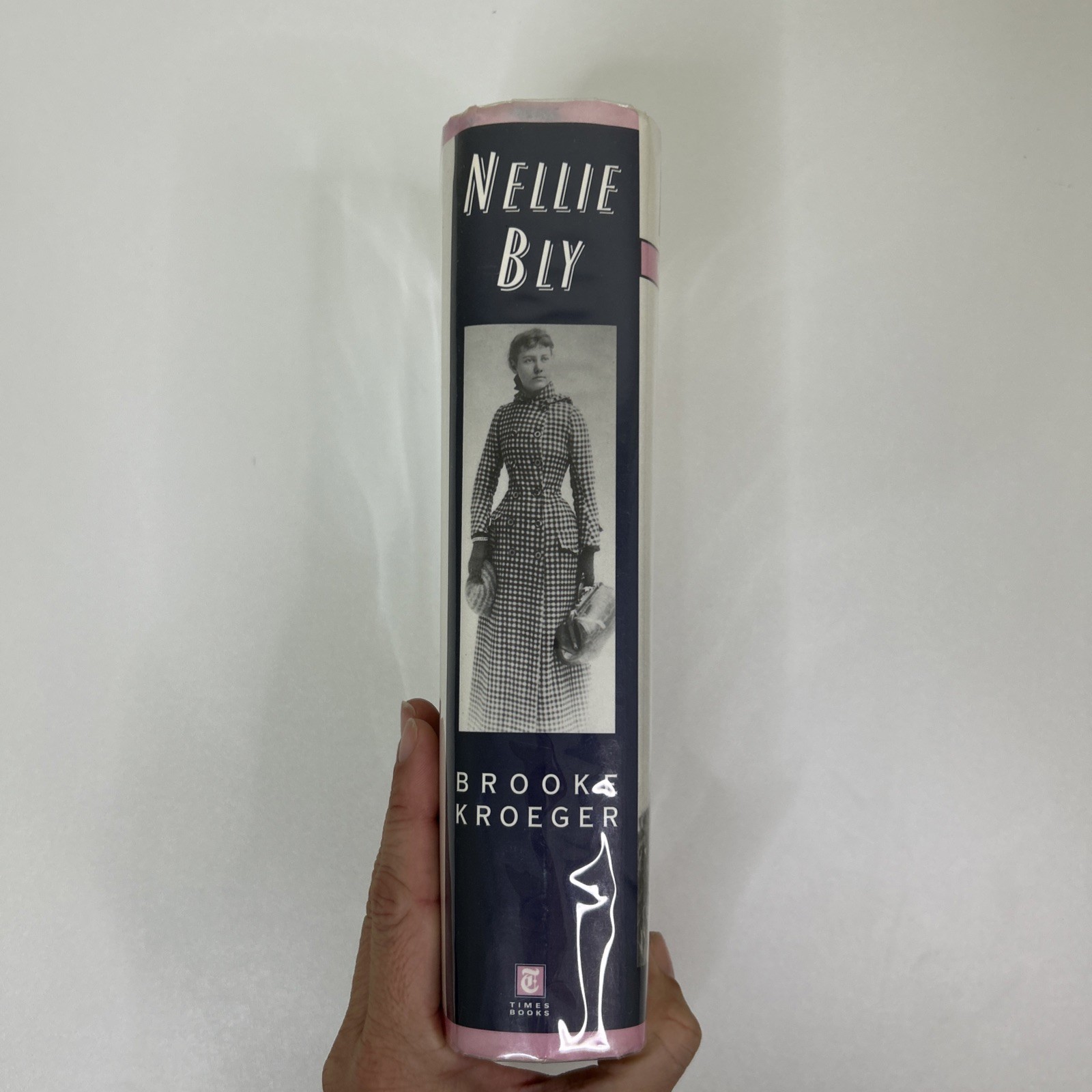 Nellie Bly : Daredevil, Reporter, Feminist Hardcover Brooke Kroeg