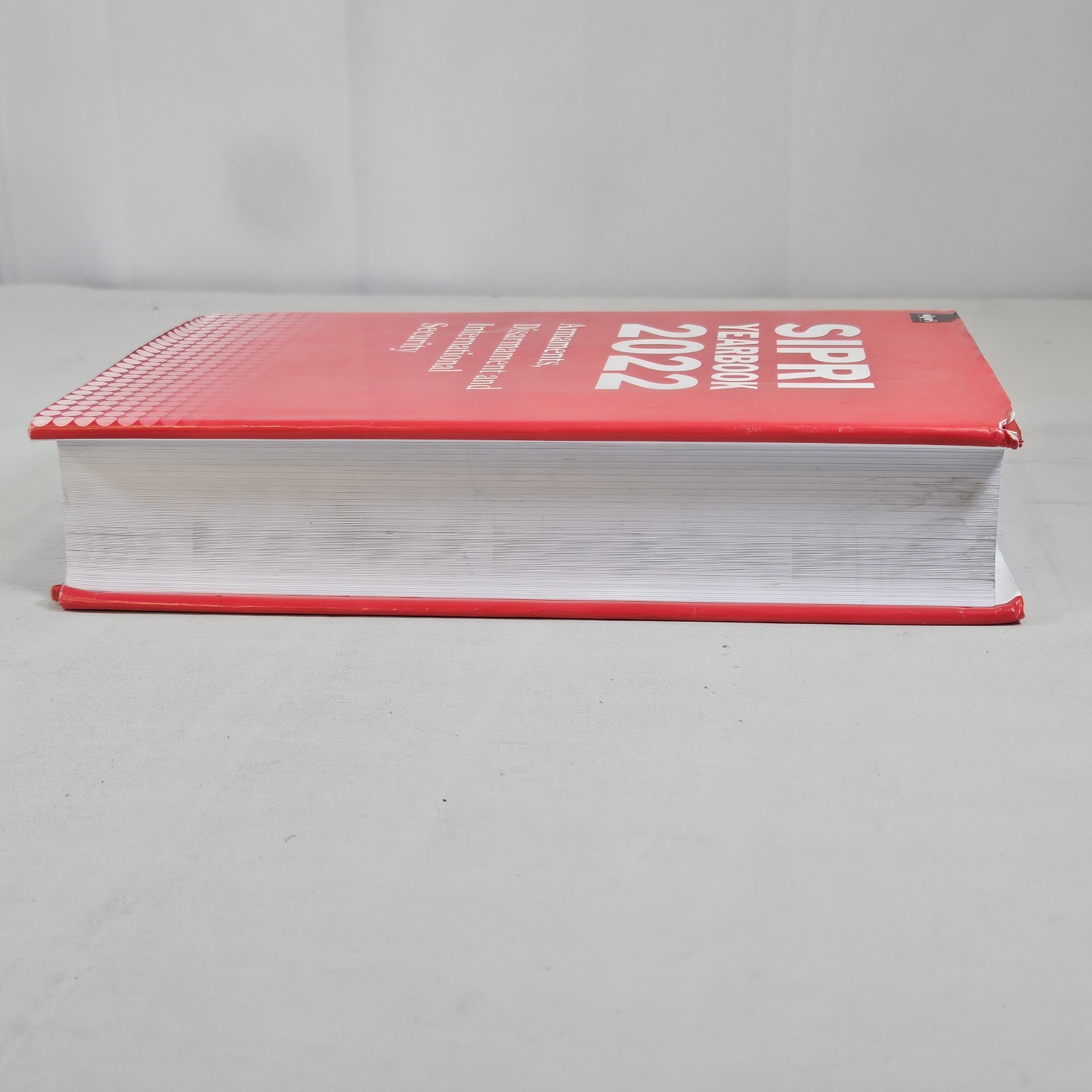 Sipri Yearbook Ser.: SIPRI Yearbook 2022 : Armaments, Disarmament and…