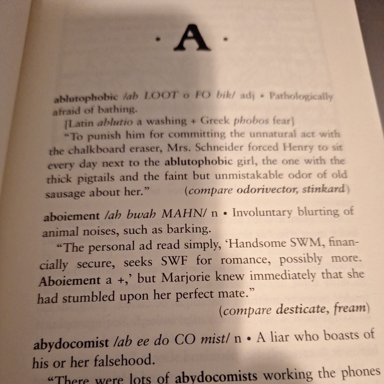 Depraved and Insulting English – paperback Novobatzky, Peter|Shea, Ammon