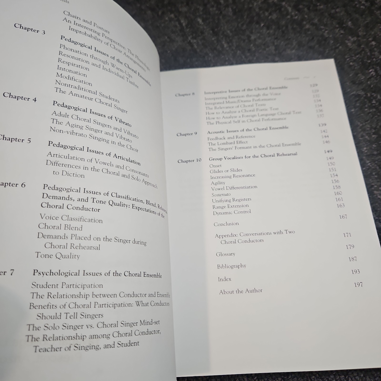 The Solo Singer in the Choral Setting: A Handbook for Achieving Vocal Health