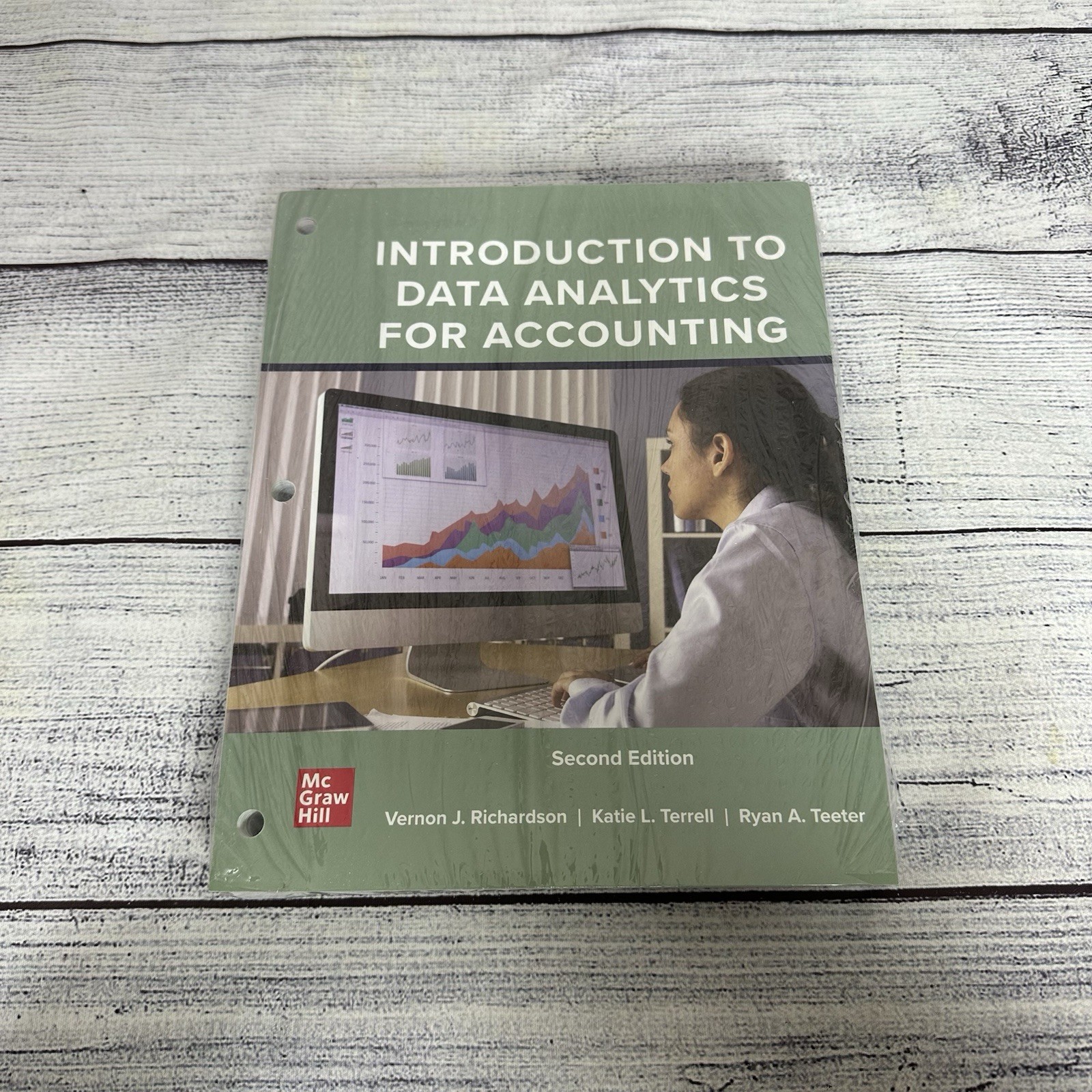 Loose Leaf for Introduction to Data Analytics for Accounting by Richardson