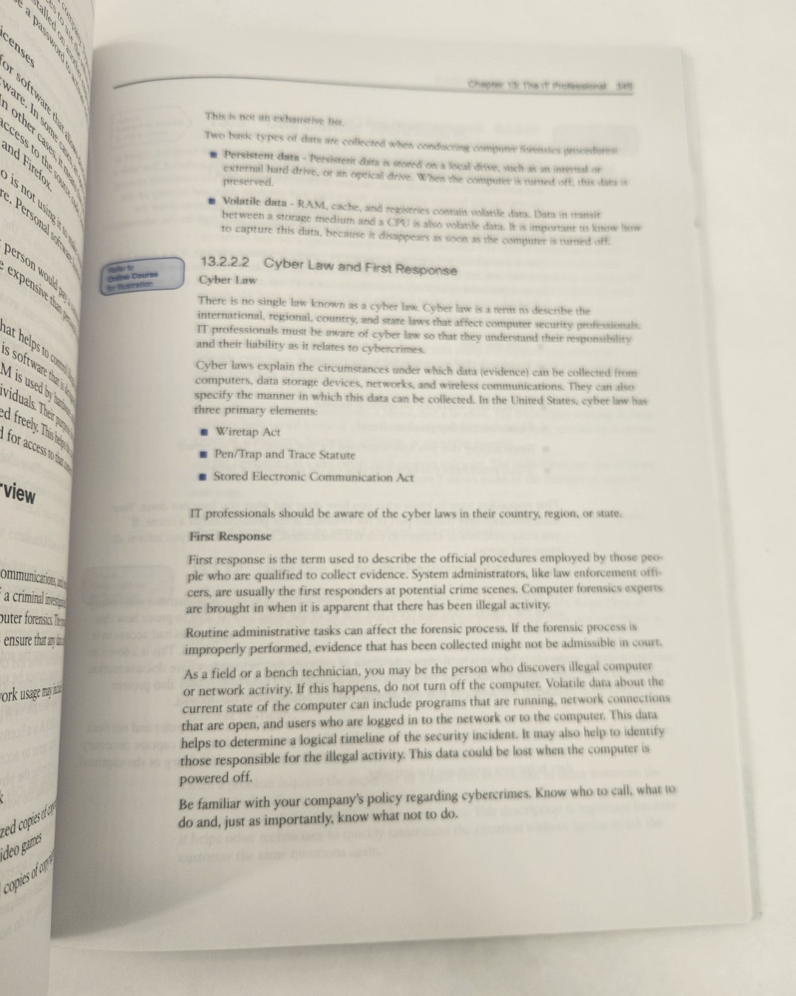 Course Booklets Ser.: IT Essentials Course Booklet, Version 6 by Cisco PB