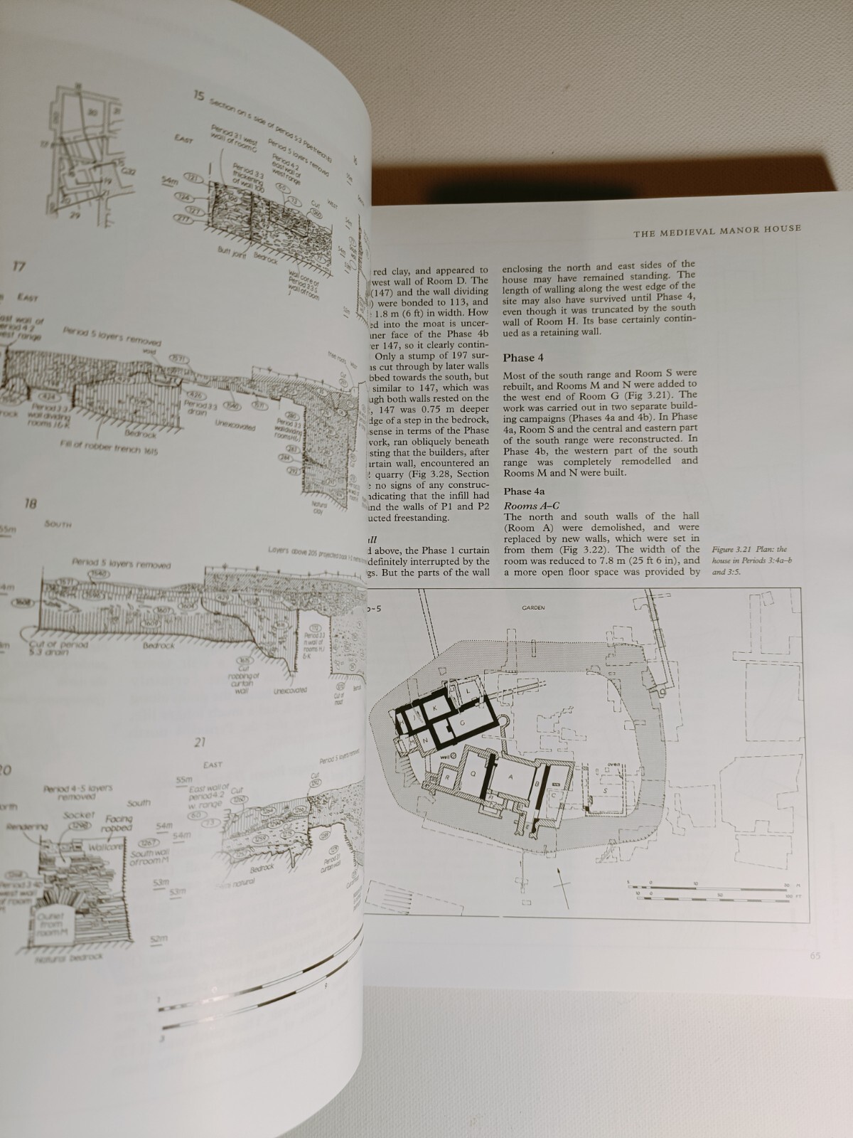 Acton Court The Evolution of an Early Tudor Courtier’s House 2004 Rodwell + Bell