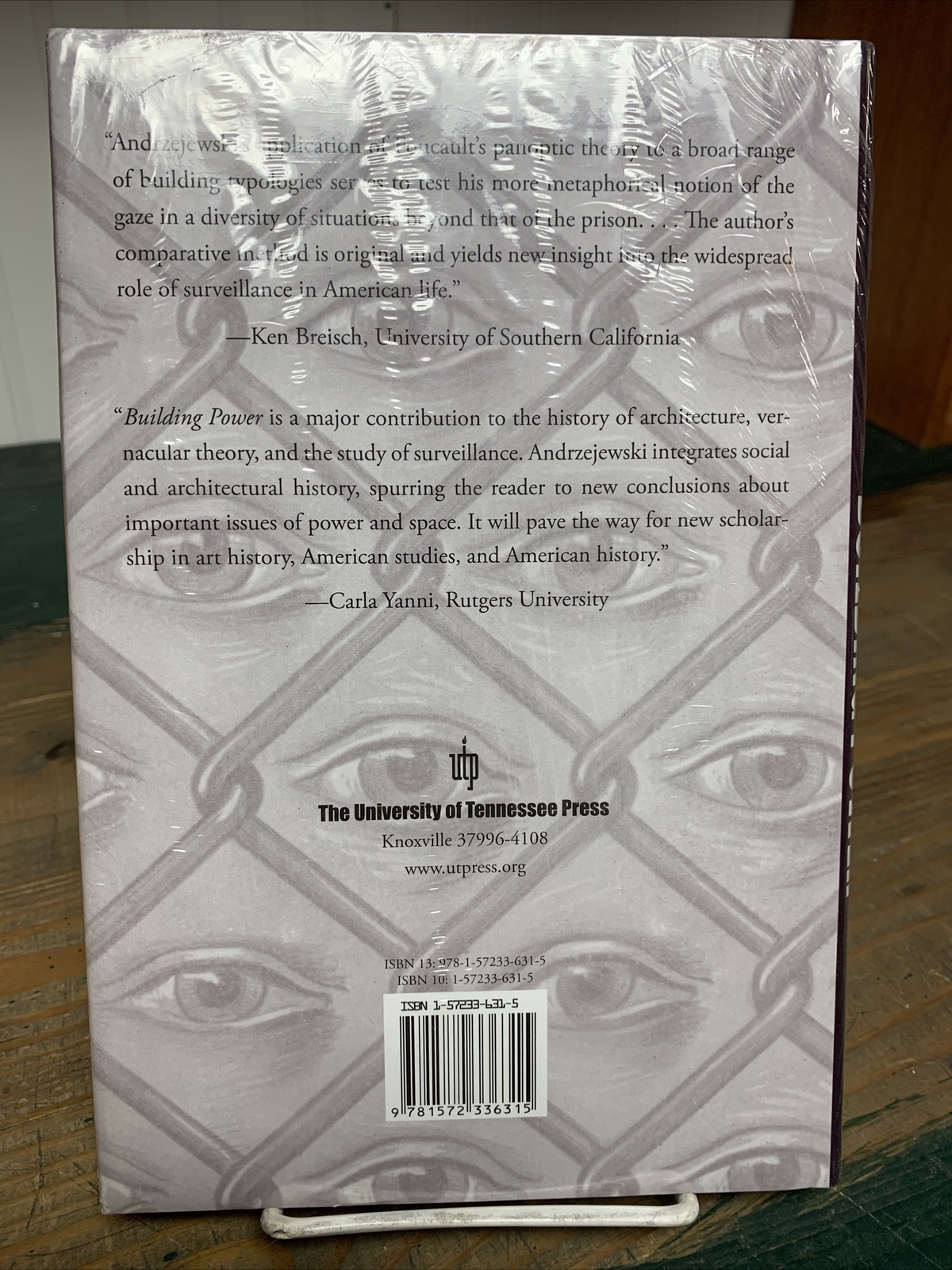 Building Power : Architecture and Surveillance in Victorian America by Anna…