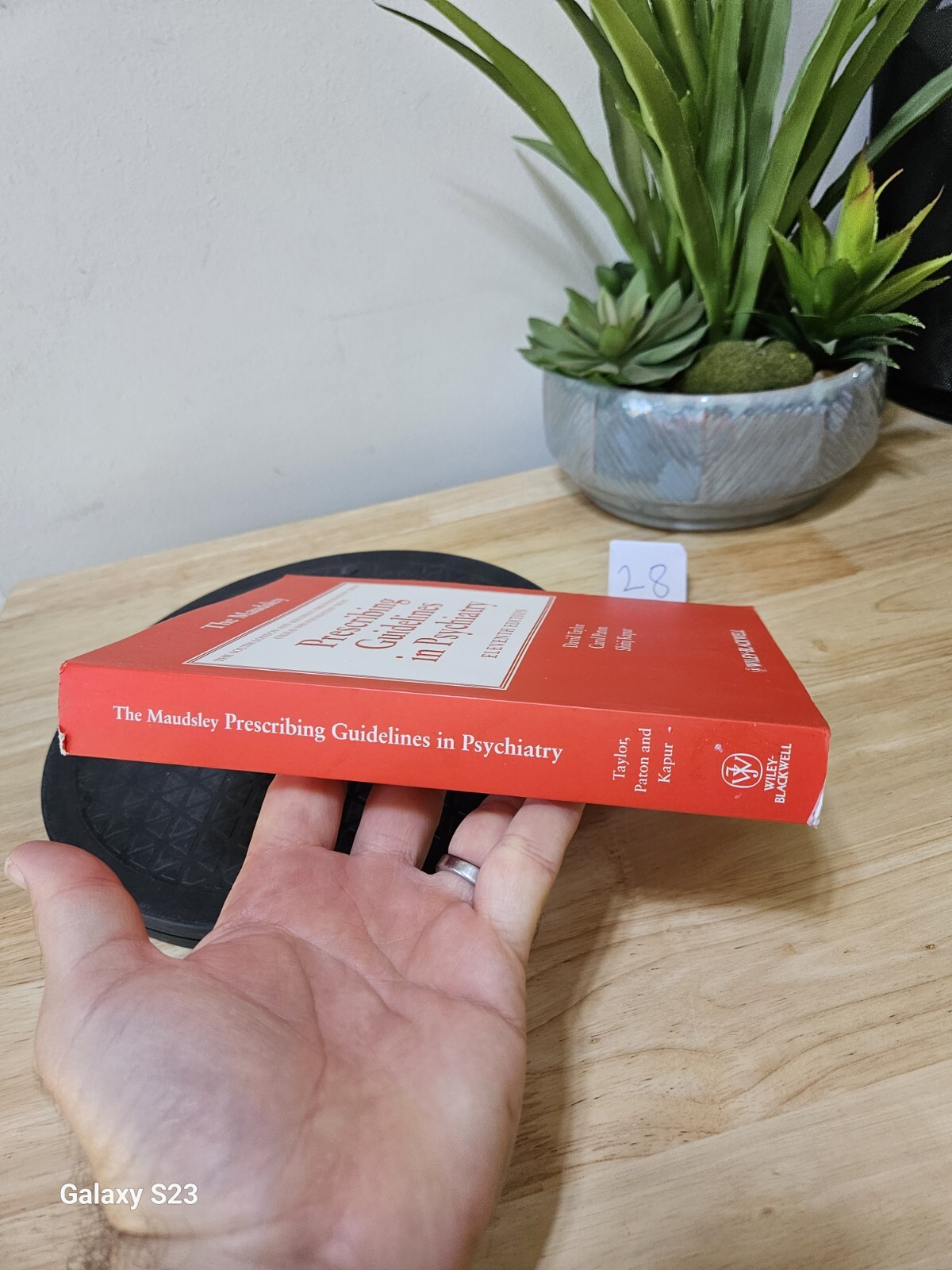 The Maudsley Prescribing Guidelines in Psychiatry by David Taylor 2012