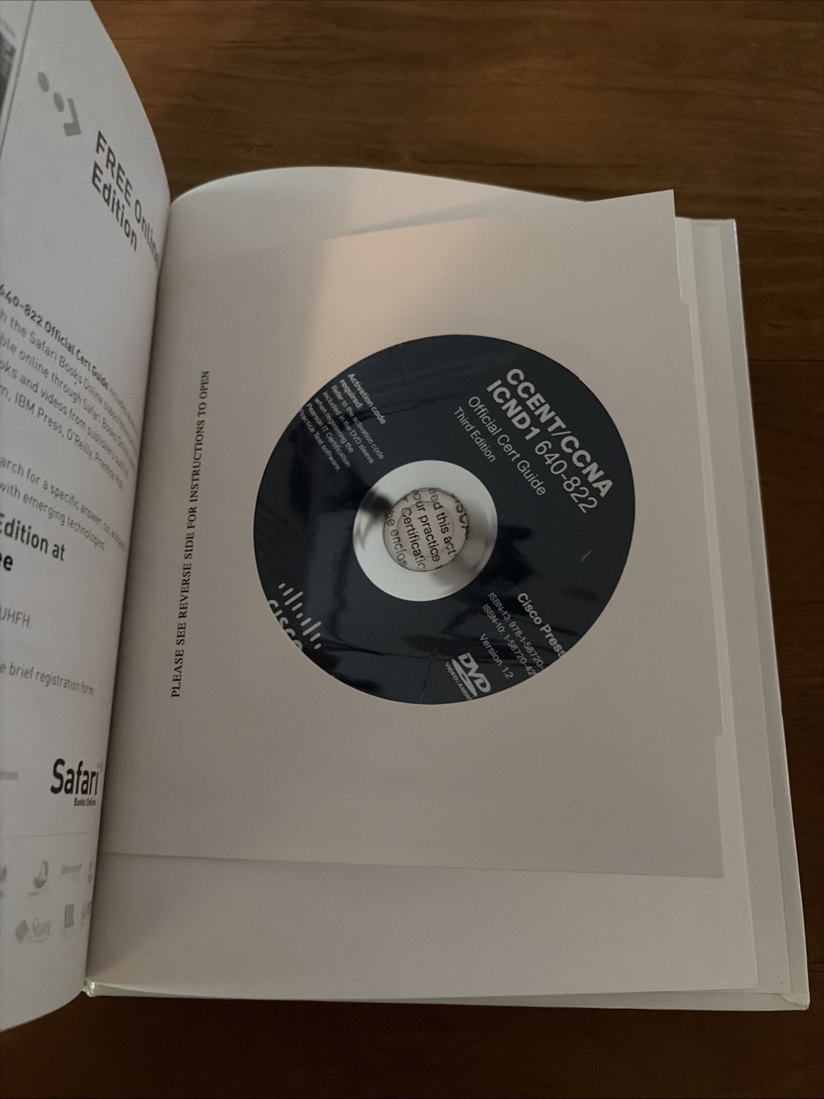 CCENT/CCNA ICND1 640-822 Official Cert Guide (3rd Edition) – VERY GOOD