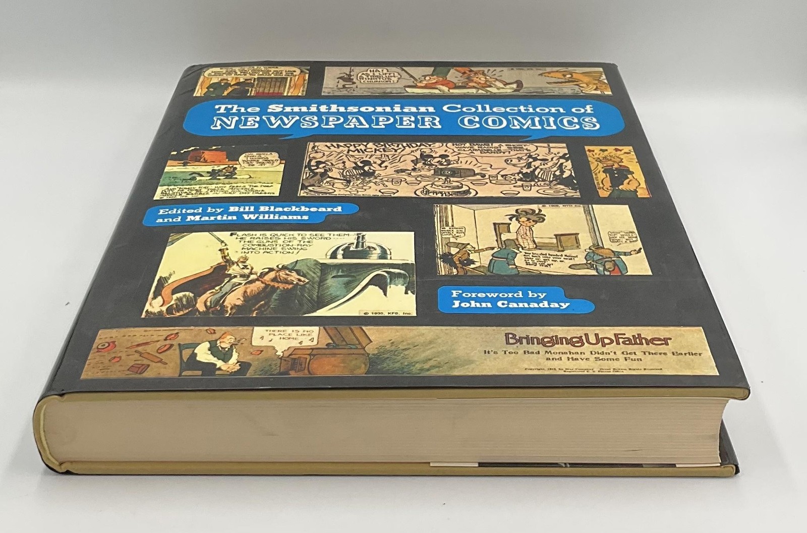 Vintage Smithsonian Collection Of Newspaper Comics Blackbeard HC Black 1977 USA