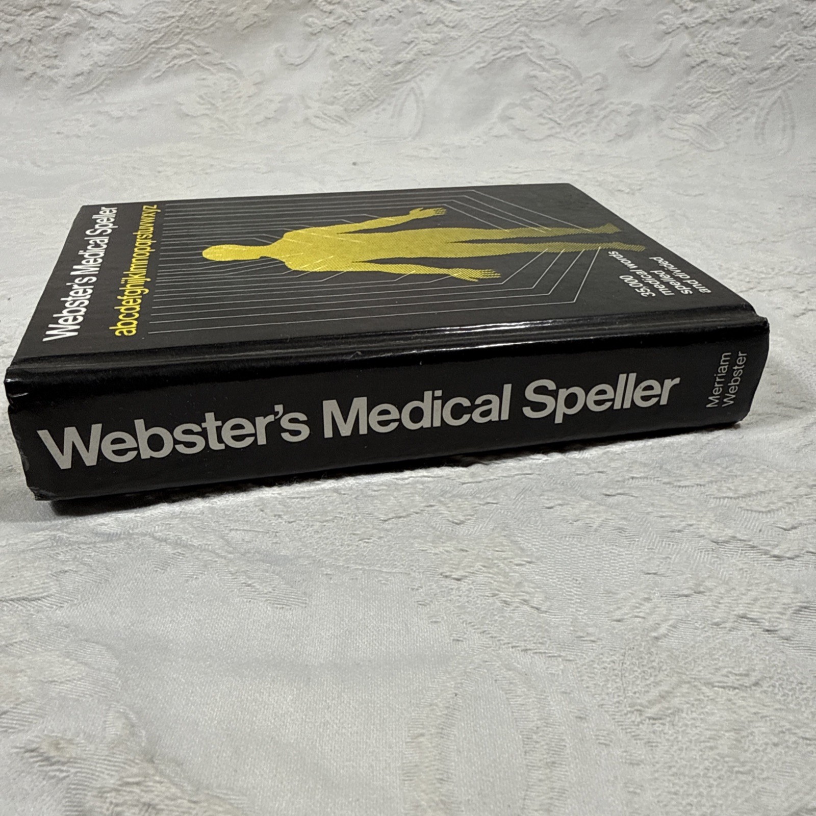 1975 Websters Medical Speller Small Size Hardcover Textbook By Merriam-Webster