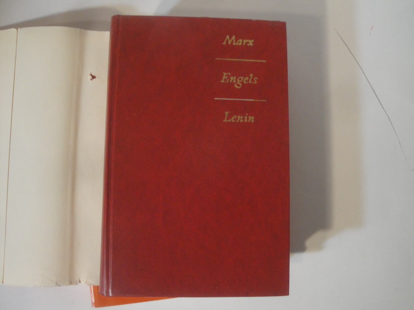 Marx-Engels LOT 4 / COMMUNIST MANIFESTO/ON DIALECTICAL MATERIALISM/READER