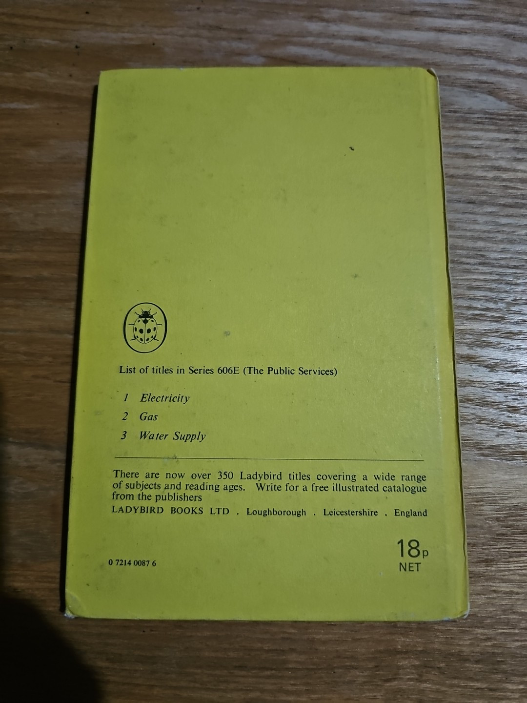 The Public Services: Electricity (Ladybird Books) : I. & J. Havenhand 15p Vgc M5