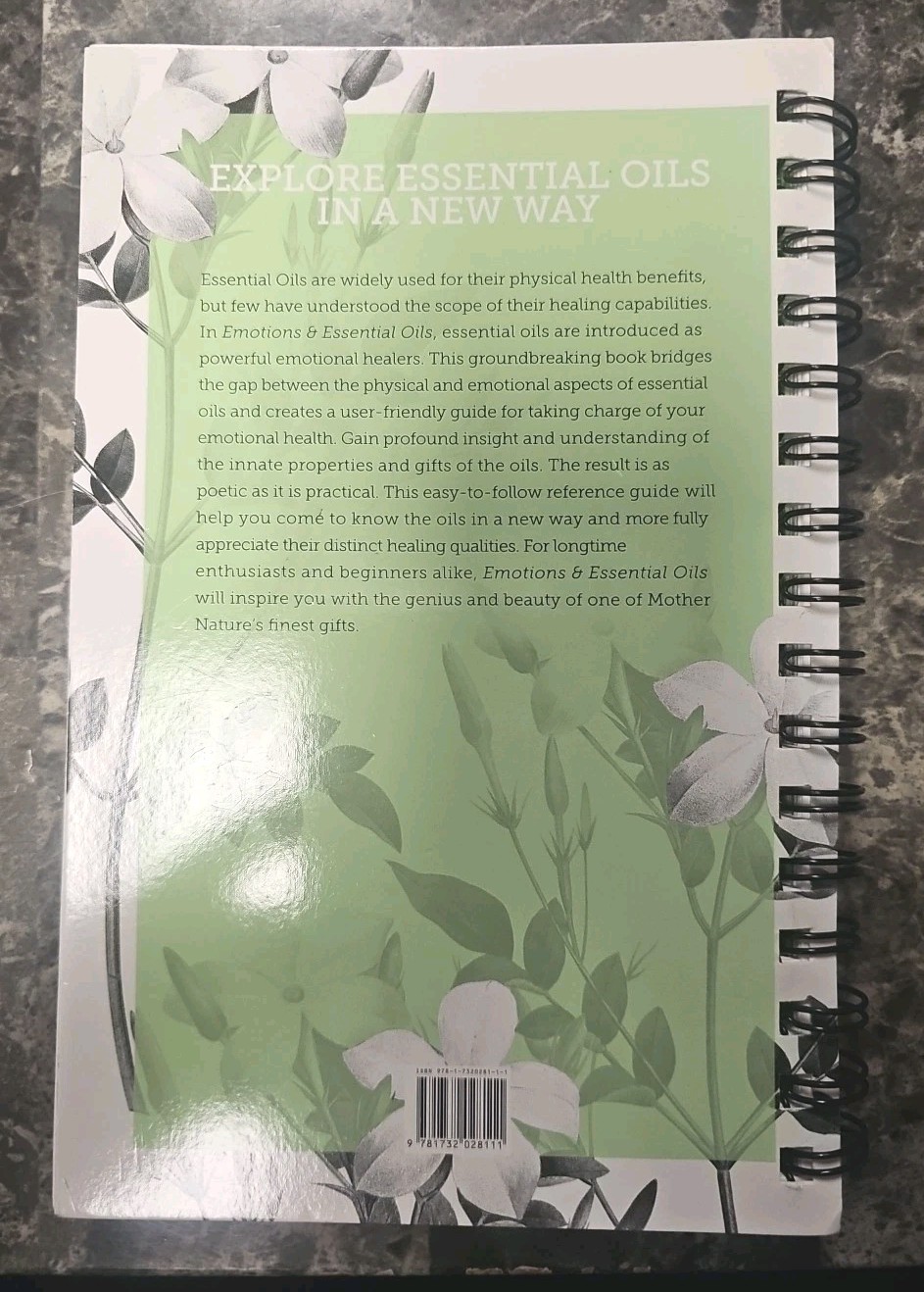 Emotions and Essential Oils, 7th Ed Reference Guide for Emotional Healing (2018)