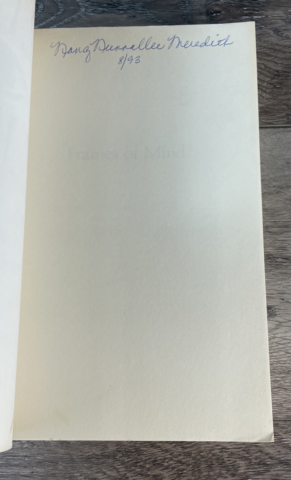Frames Of Mind: The Theory Of Multiple Intelligences – Paperback – GOOD