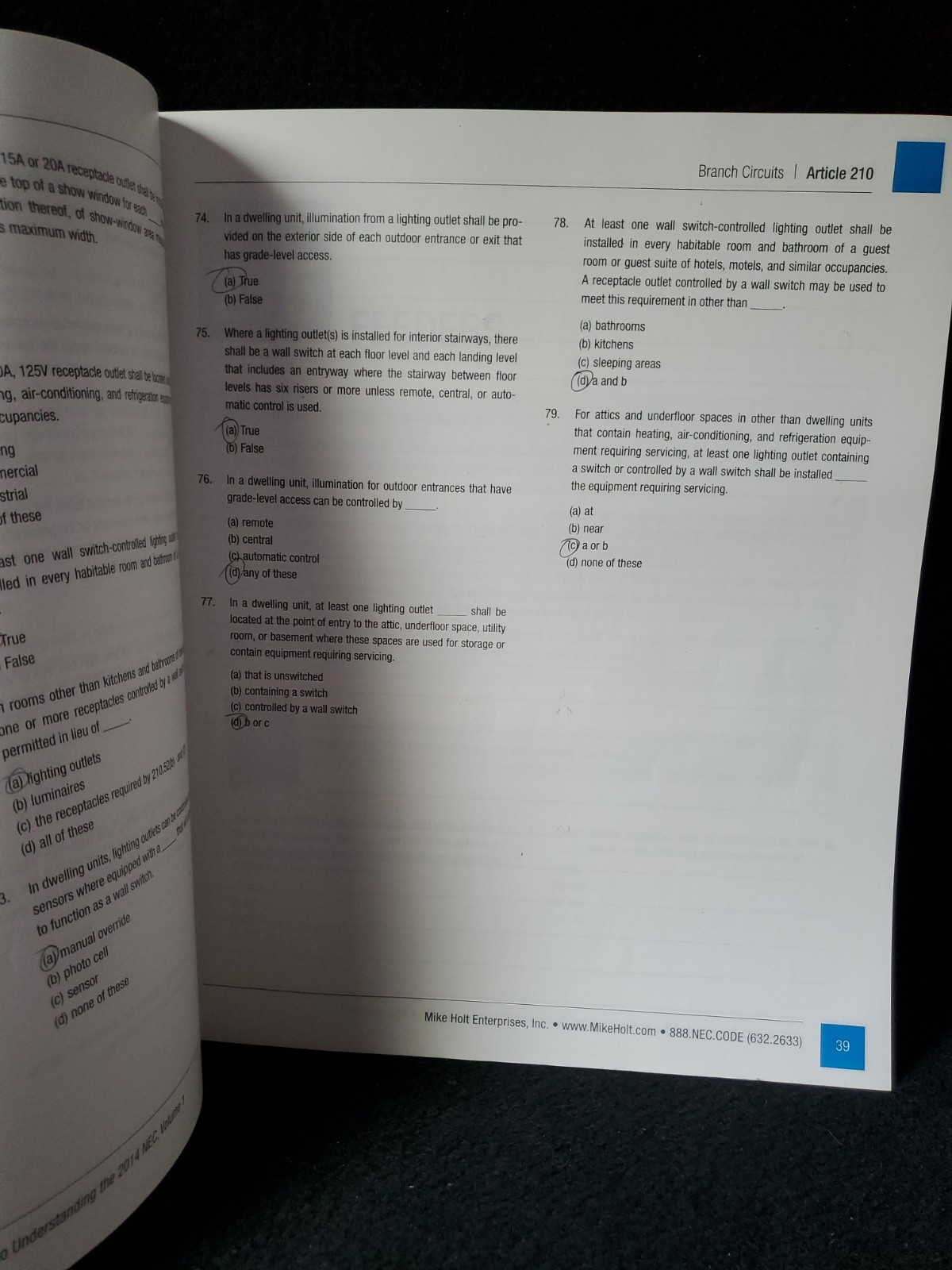 Mike Holt’s Illustrated Guide to Understanding the National Electrical Code,…