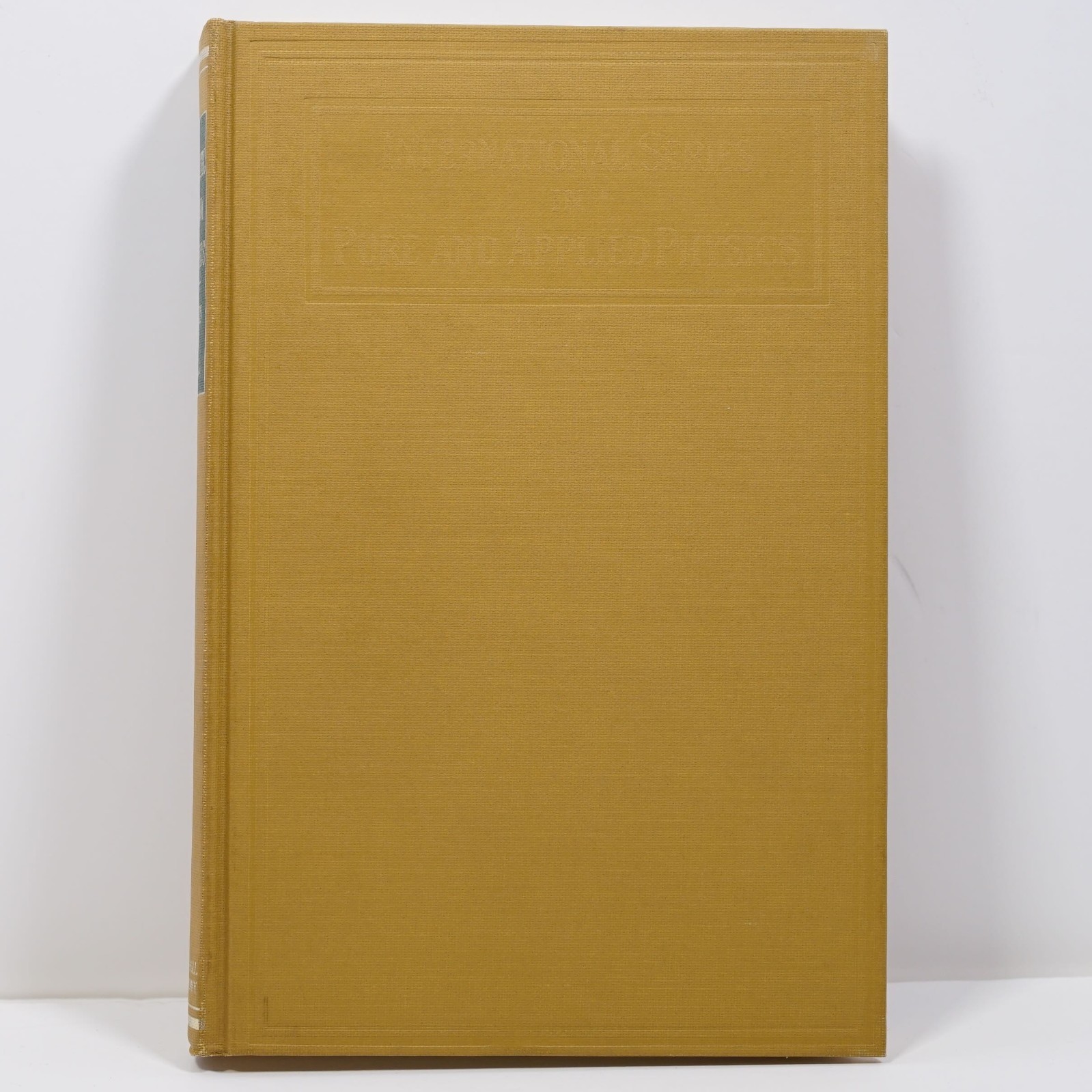 Relativistic Quantum Mechanics – Bjorken and Drell Hardback