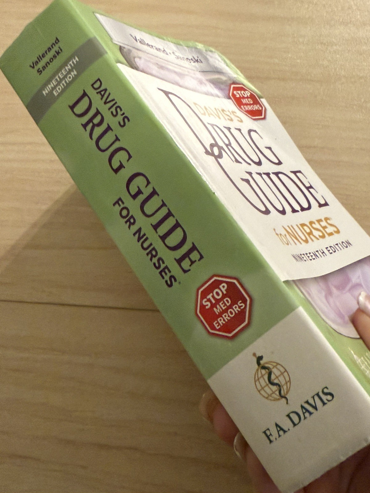 F.A. Davis Davis’s Drug Guide for Nurses 19th Ed PB 2019 Vallerand Sanoski