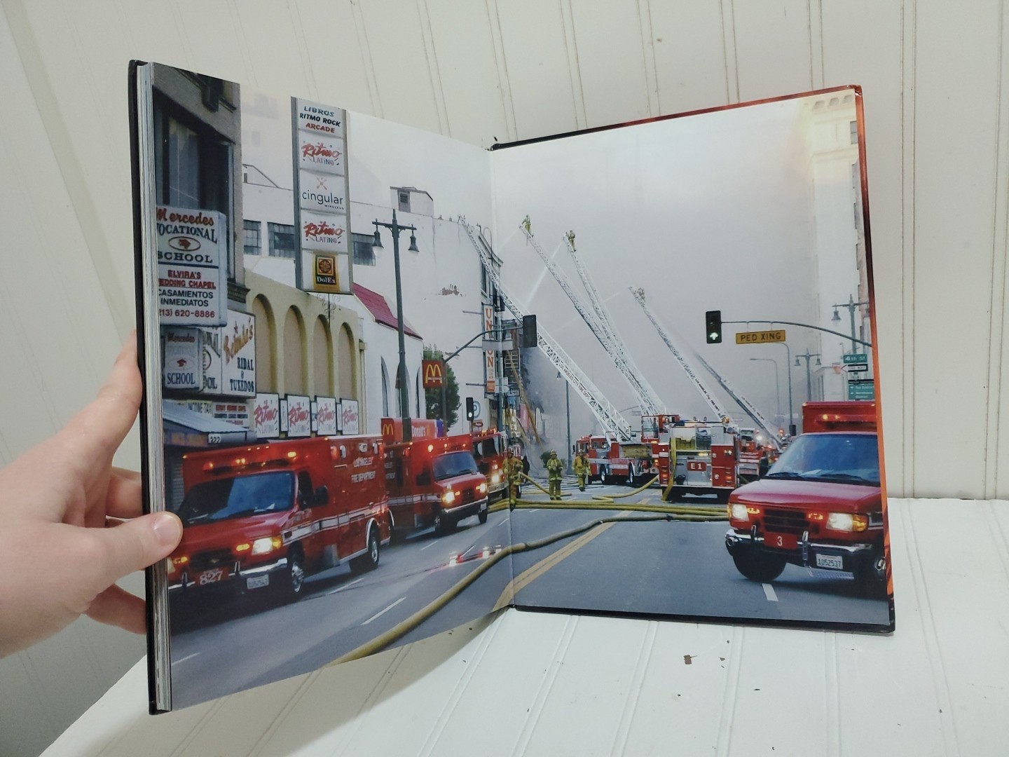 2012 Book HORSES TO HORSEPOWER by Cox & Jaeger Photo History LA Fire Dept LAFD