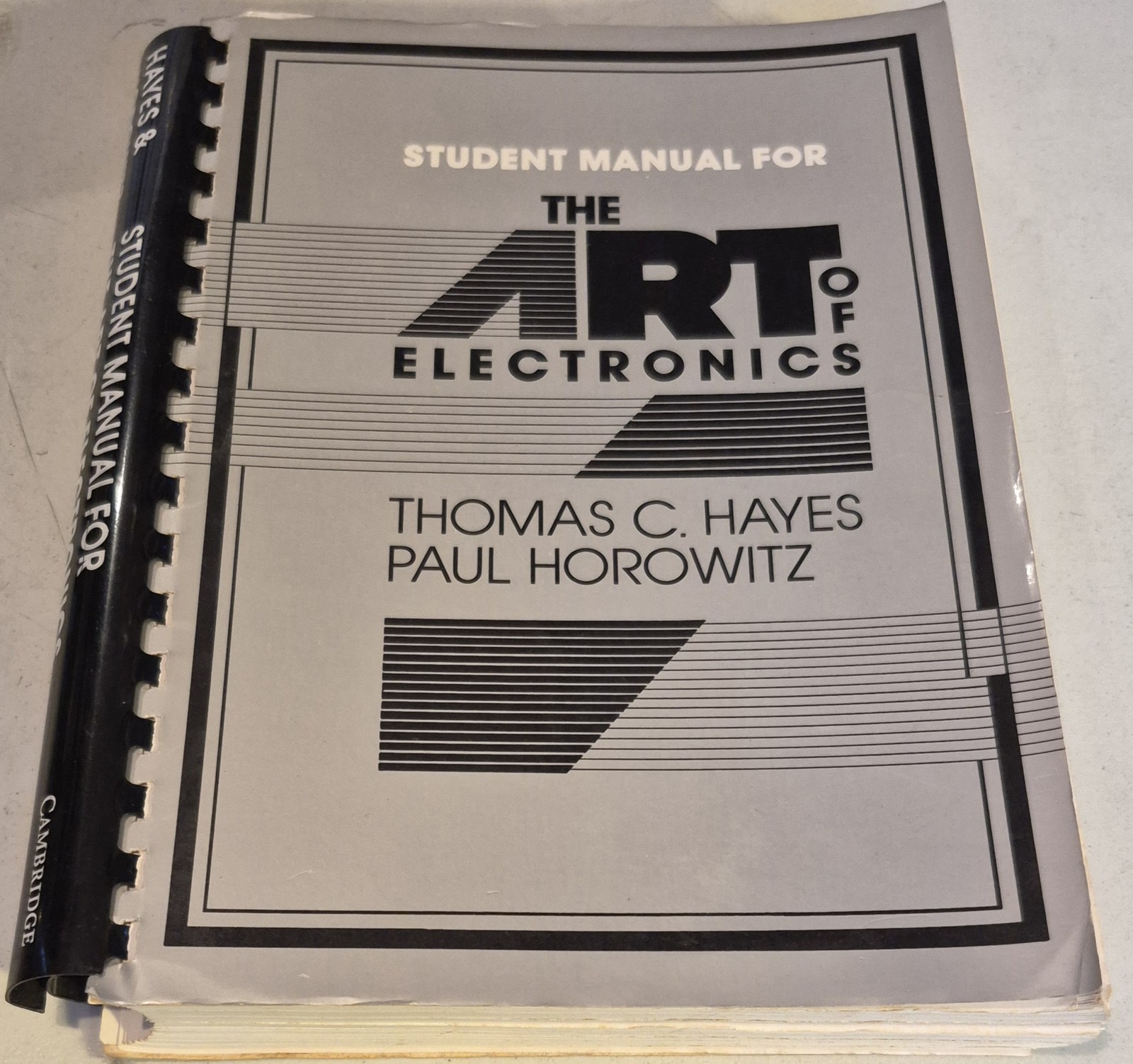 The Art of Electronics Student Manual