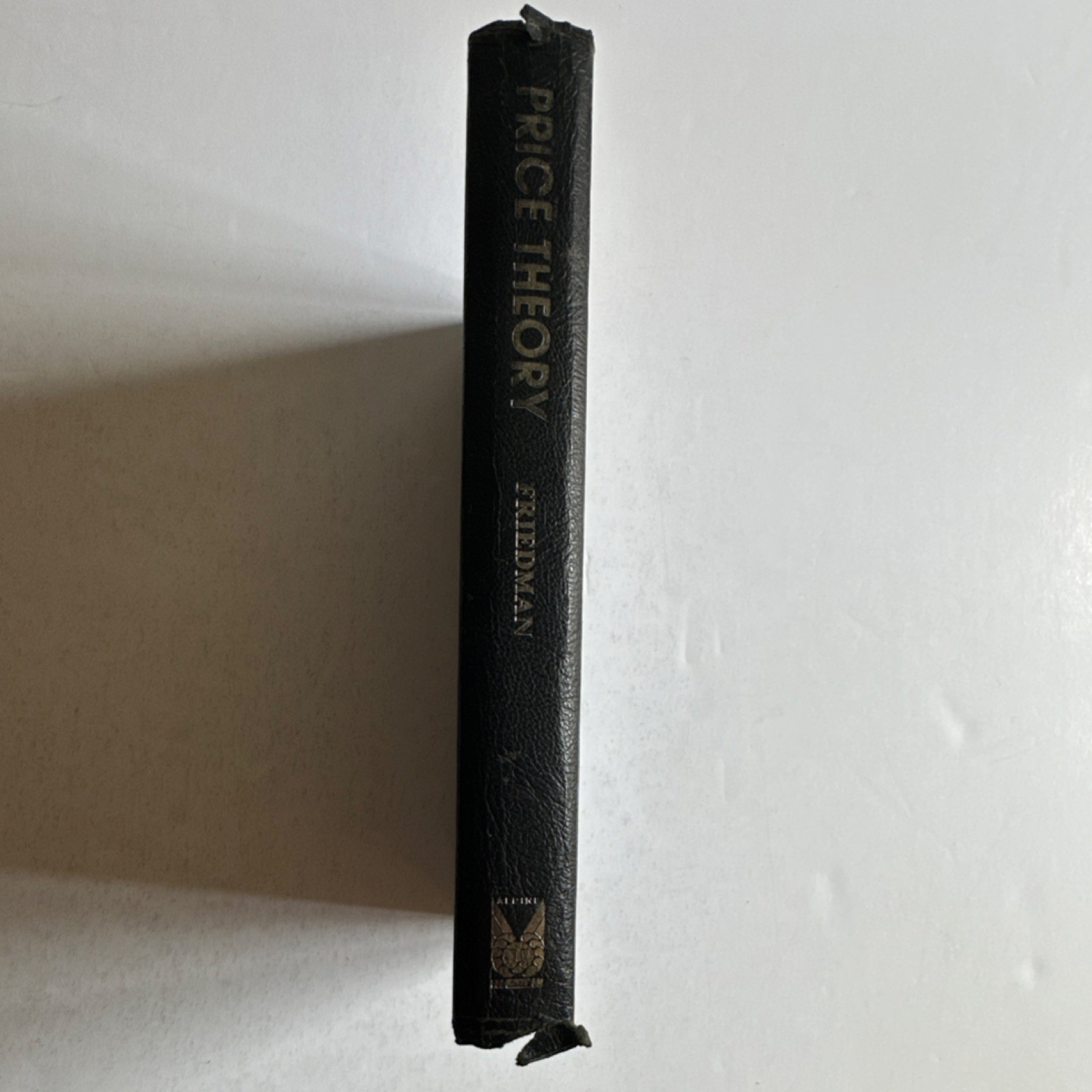 Price Theory Milton Friedman 1976 FirstEdition Hardcover NO DJ Chicago Economics