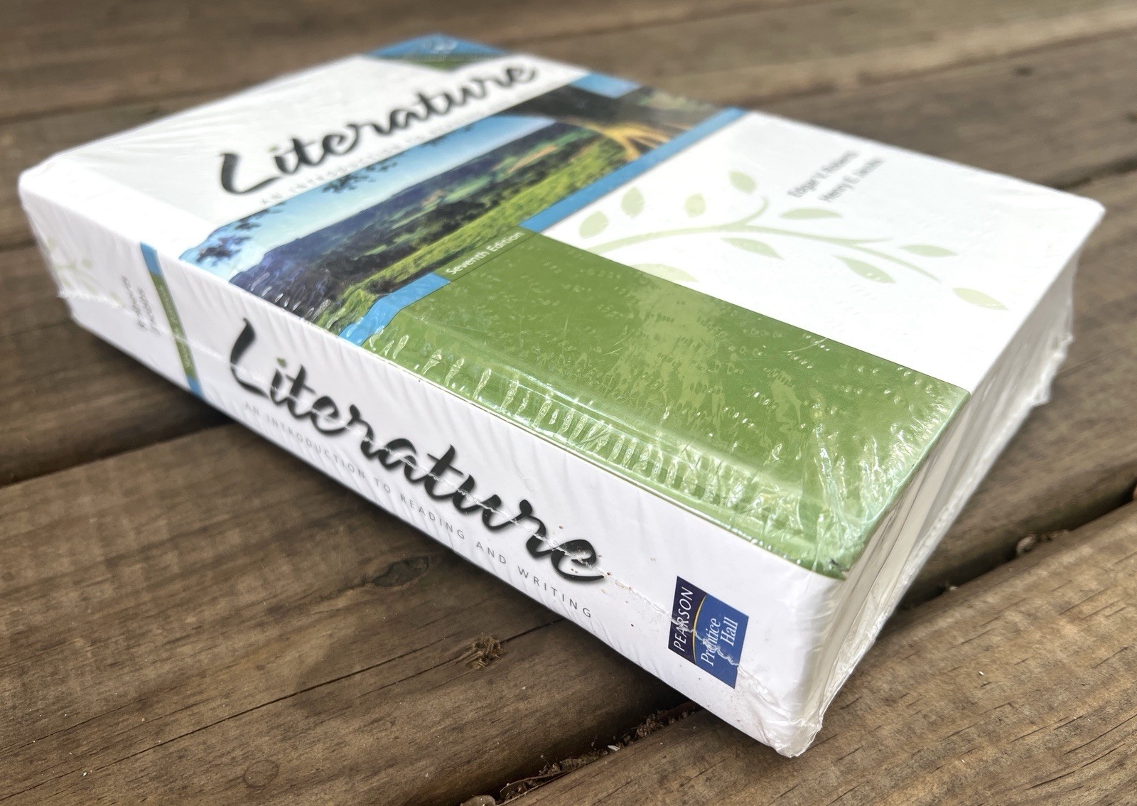 Literature : An Introduction to Reading and Writing, 7th ed. Roberts/Jacobs NEW
