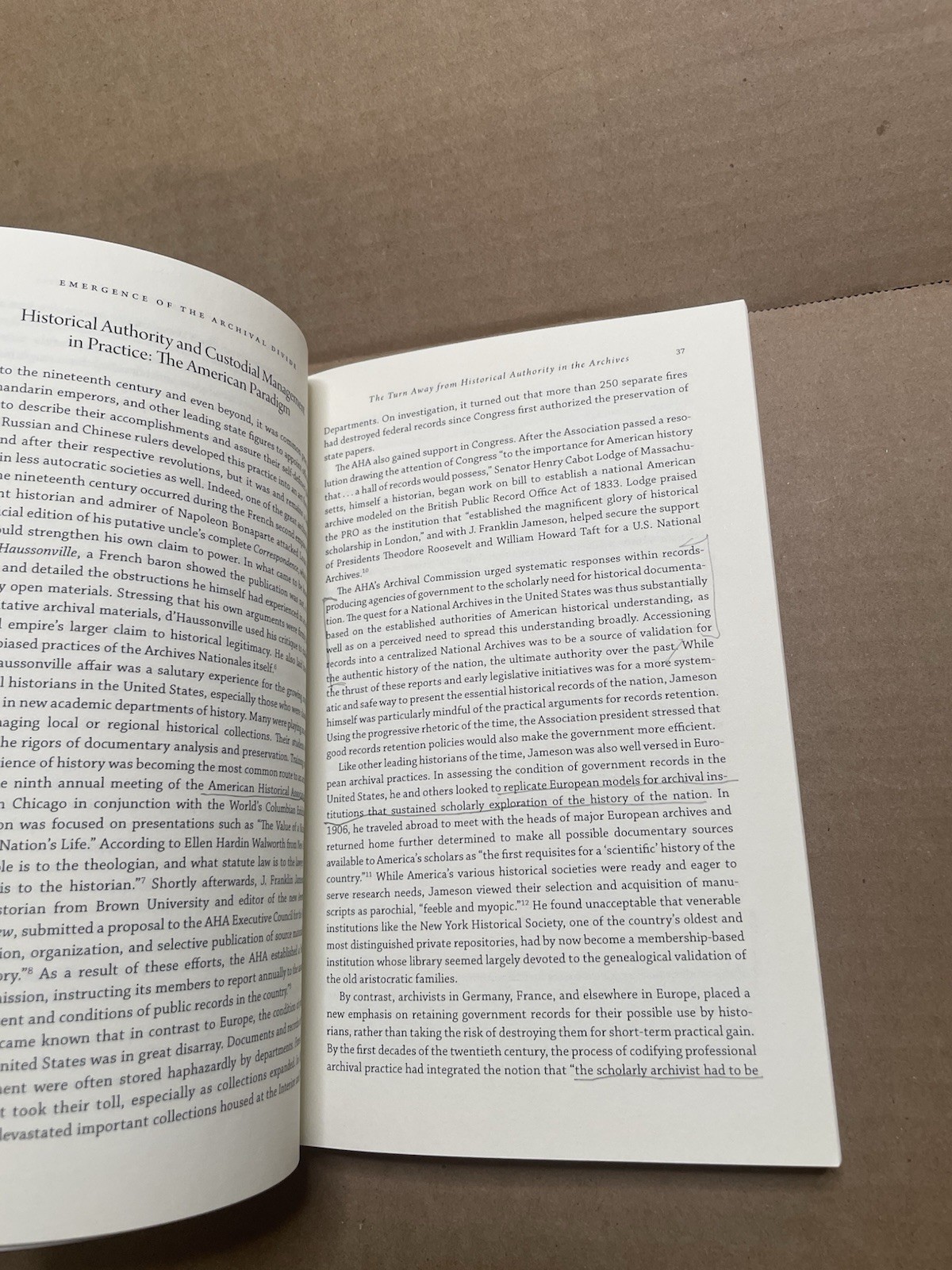 Processing the Past : Contesting Authority in History and the Archives, Paper…