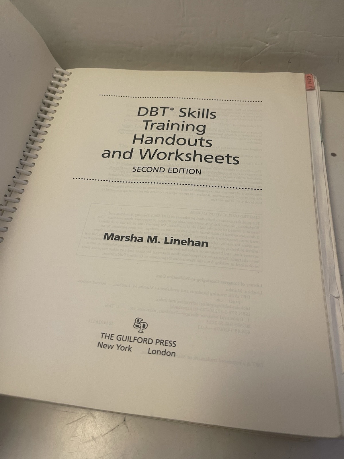 DBT Skills Training Handouts and Worksheets 2014 Spiral Bound Paperback